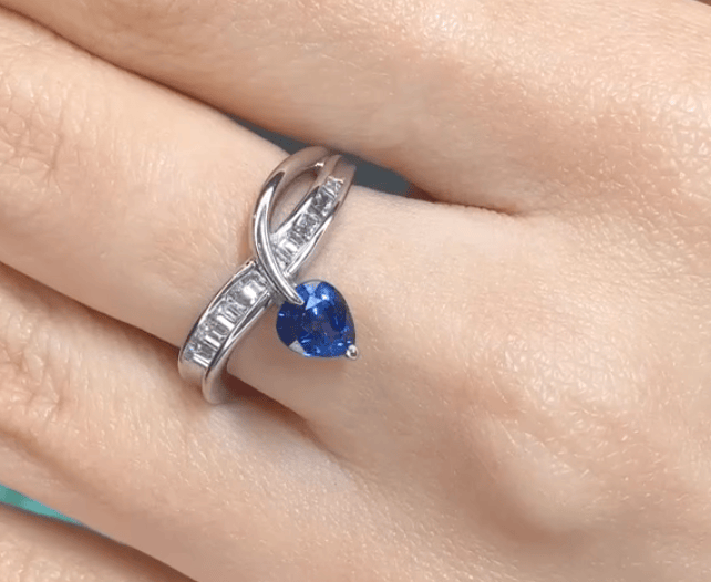 Luxury Promise Pt900 Sapphire Ring J042762JNP