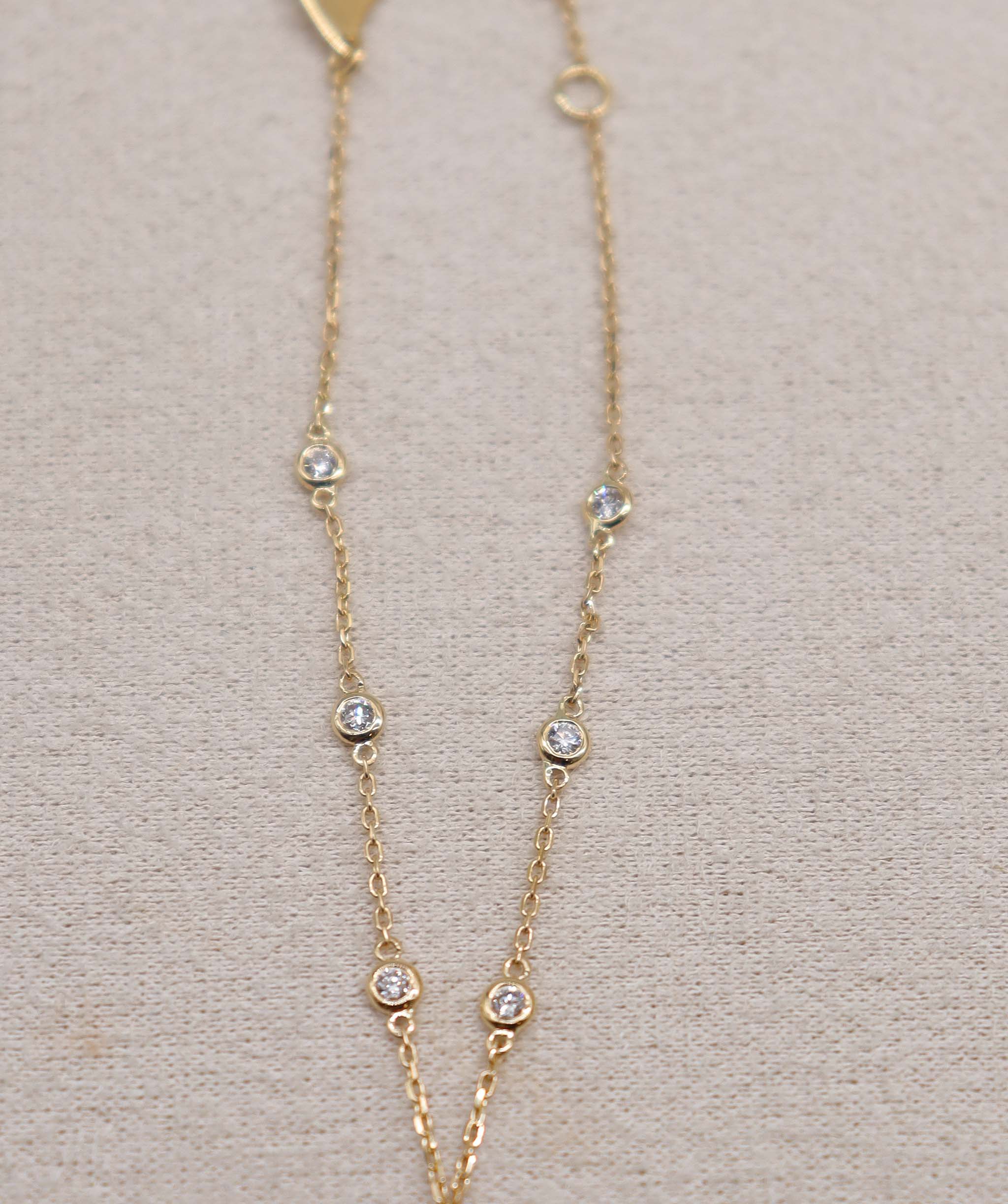 Luxury Promise Sahara Diamond Hand Chain ASC6882