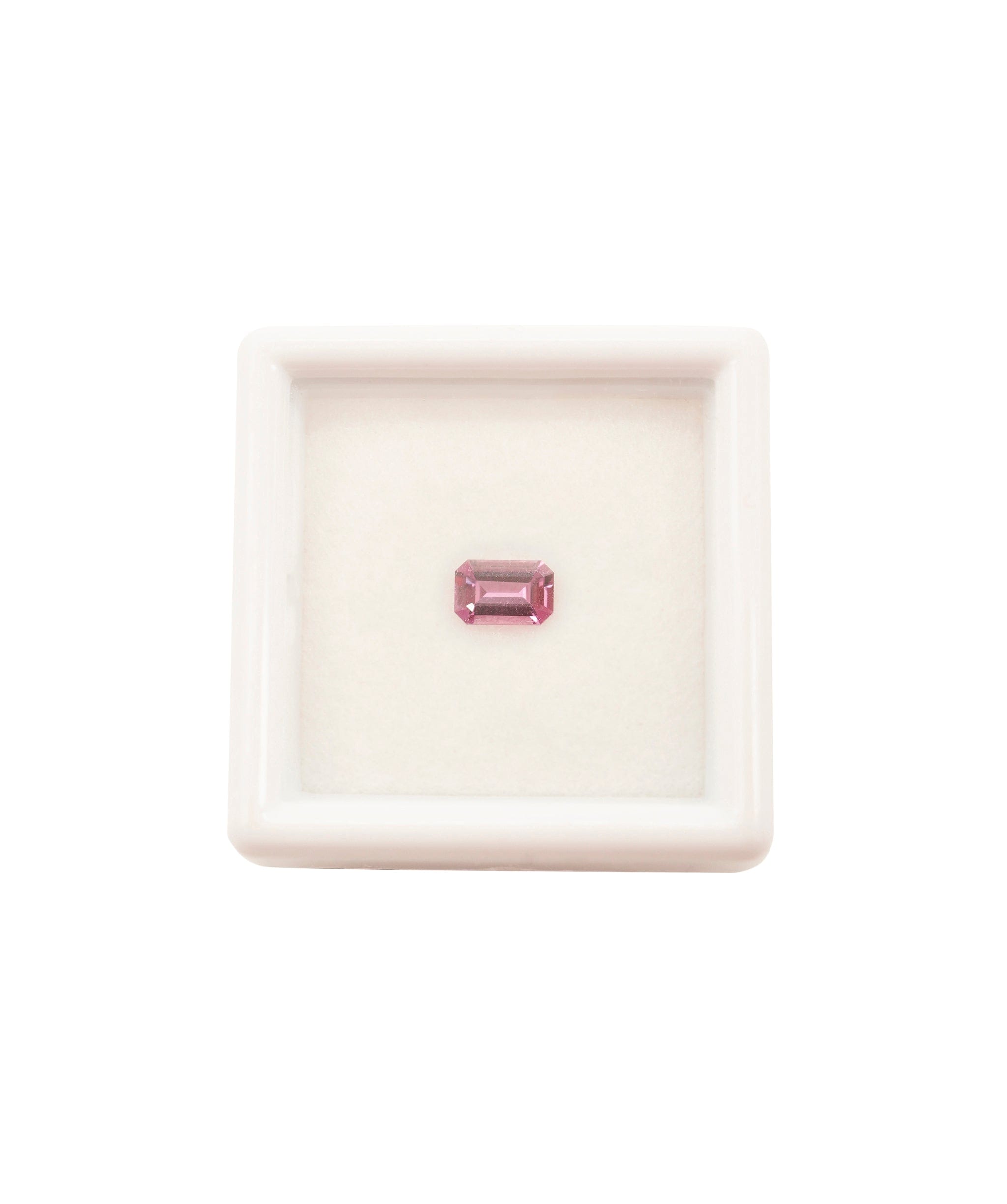 Luxury Promise Sapphire 0.55 Purple Trilliant ALC3418