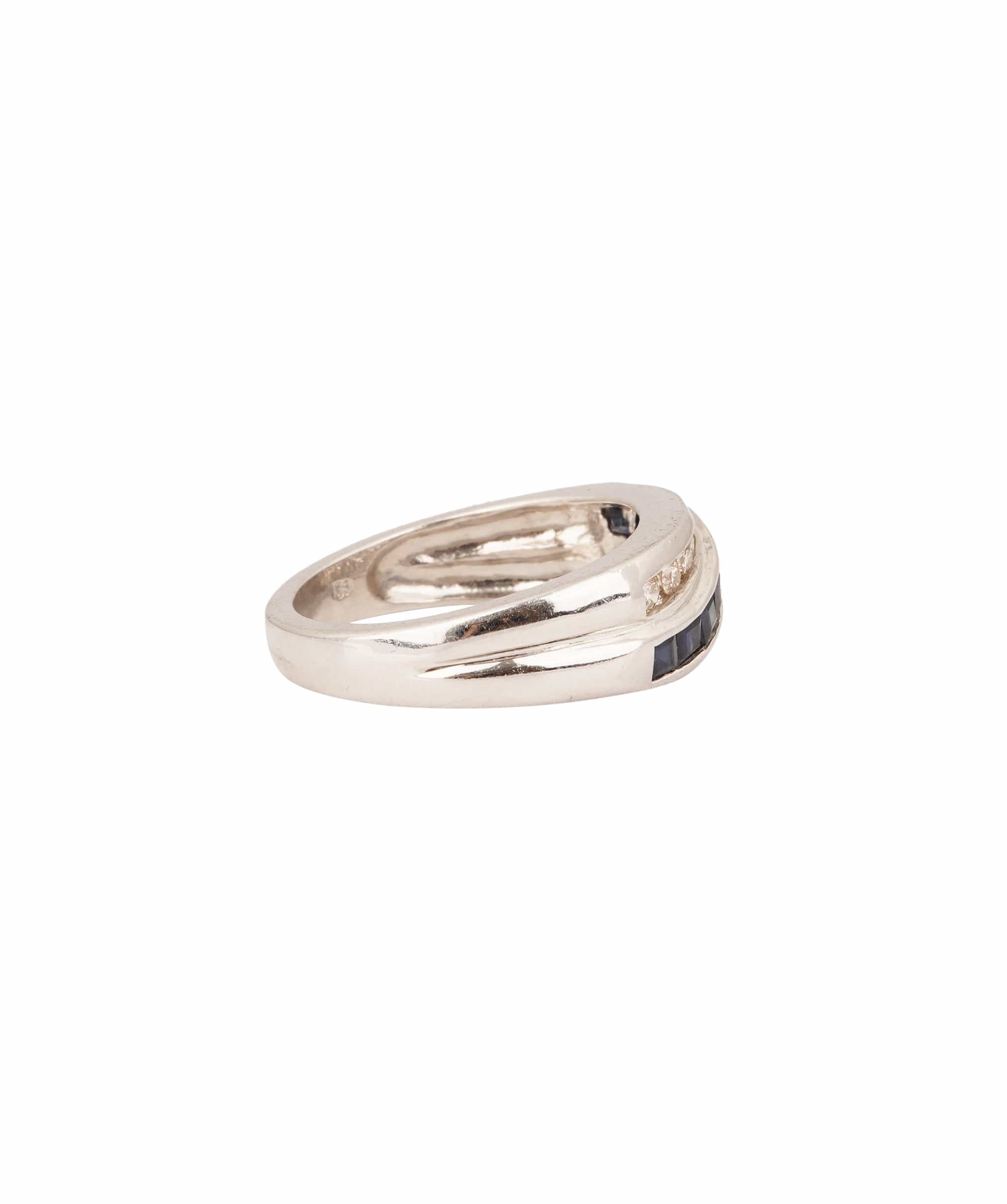 Luxury Promise Sapphire and Diamond Ring WAHA93