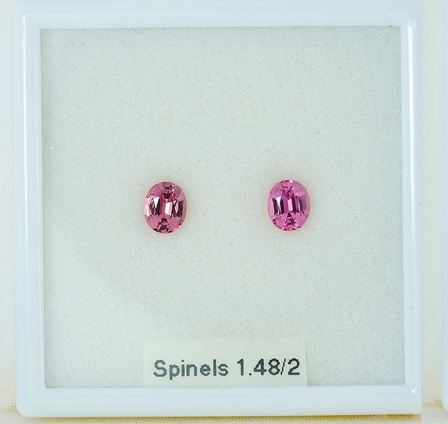 Luxury Promise Spinel 1.48 cts / 2 pcs 25120