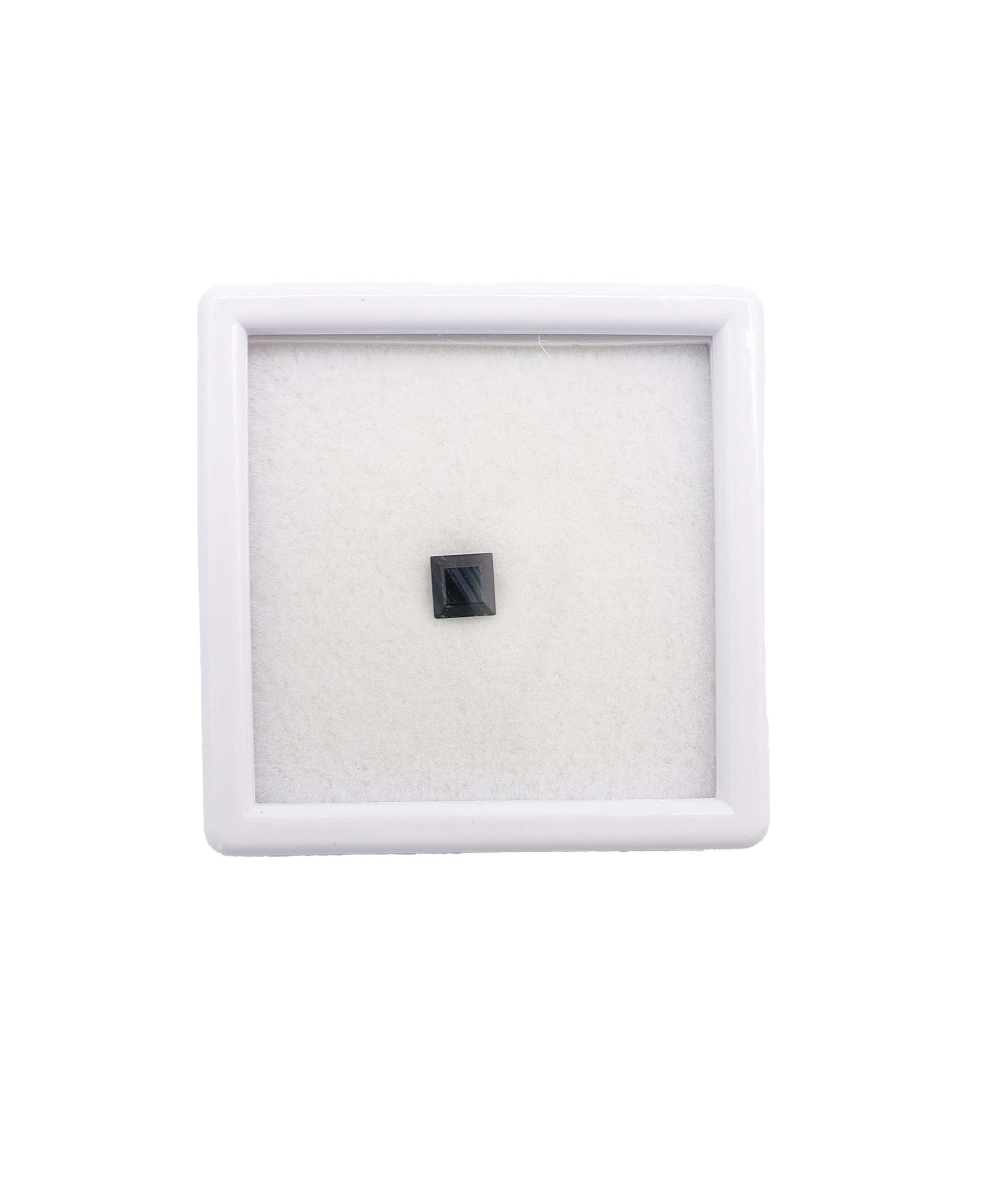 Luxury Promise SQUARE BLUE SAPPHIRE 0.65ct DXBN0257