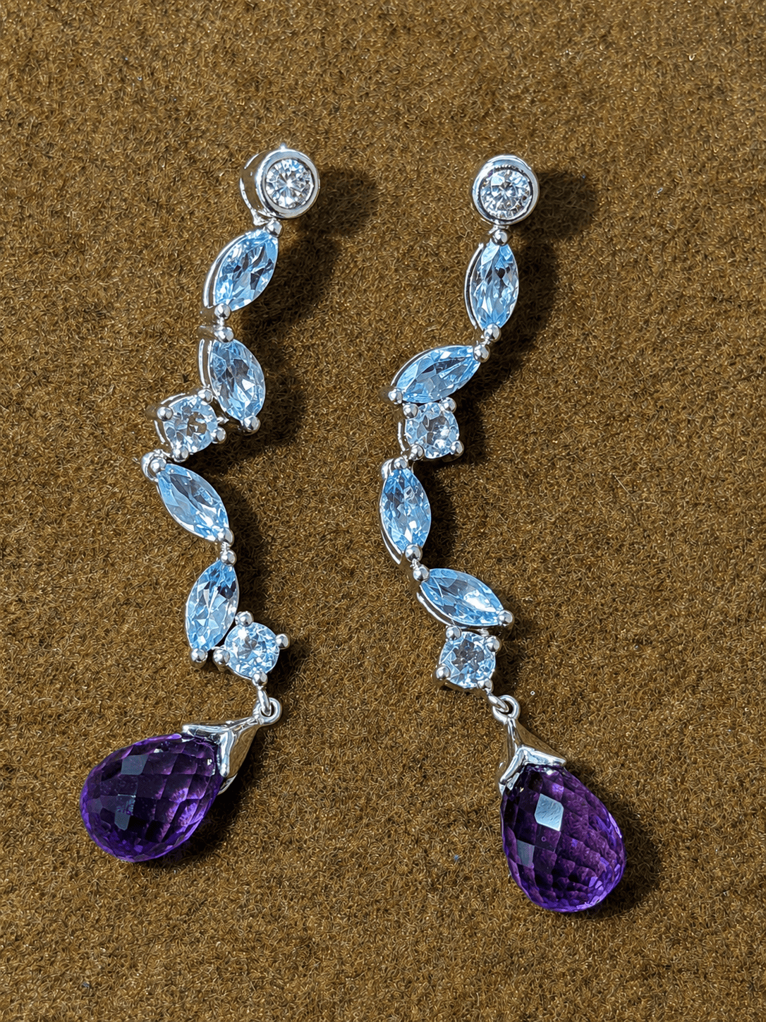 Luxury Promise Topaz and Amethyst Earrings in K18 276 JJC0898
