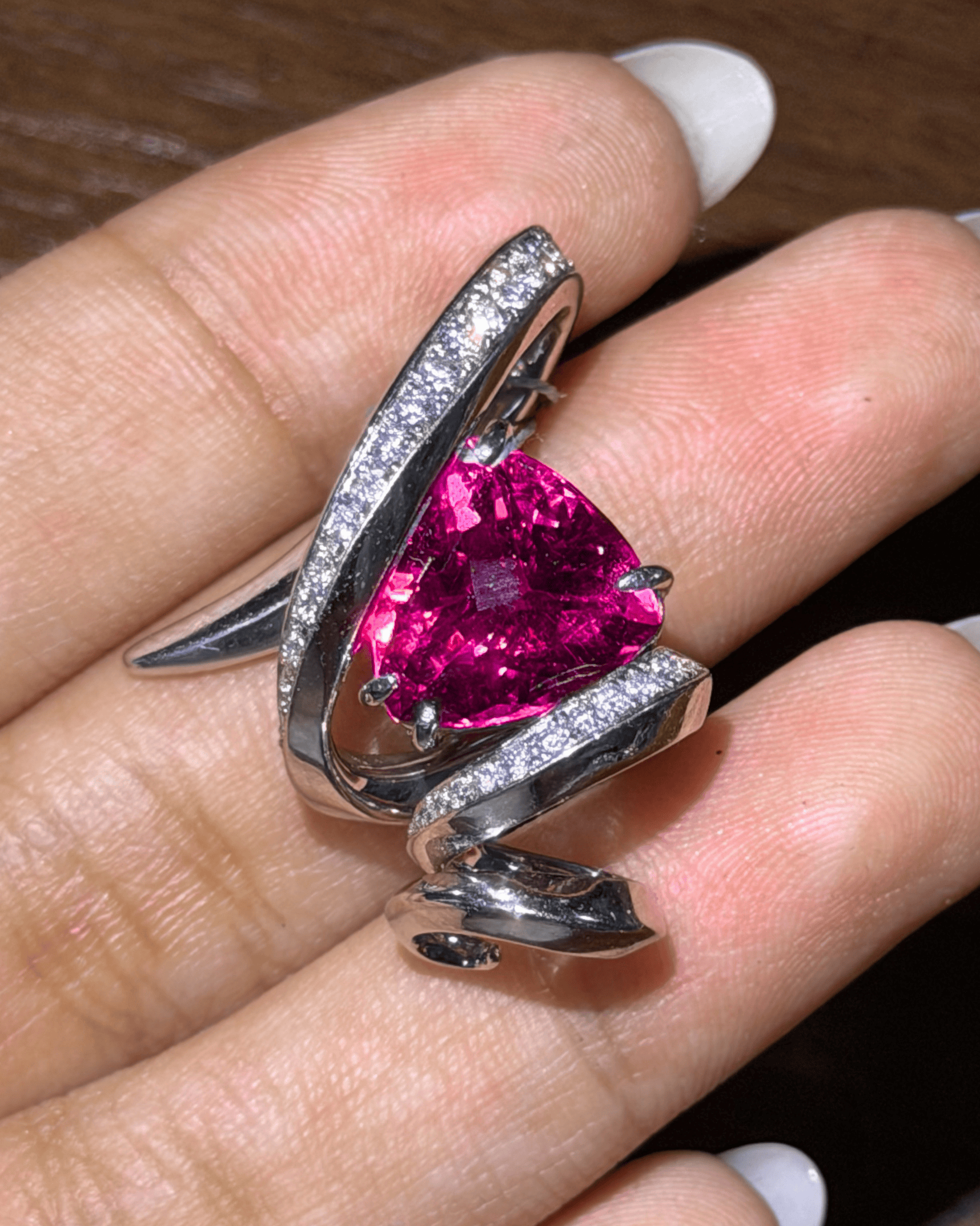 Luxury Promise Trillion Cut Tourmaline Slider with Diamonds in 18K / 12g, TO5.16ct, D0.43ct  9188N JJC0123