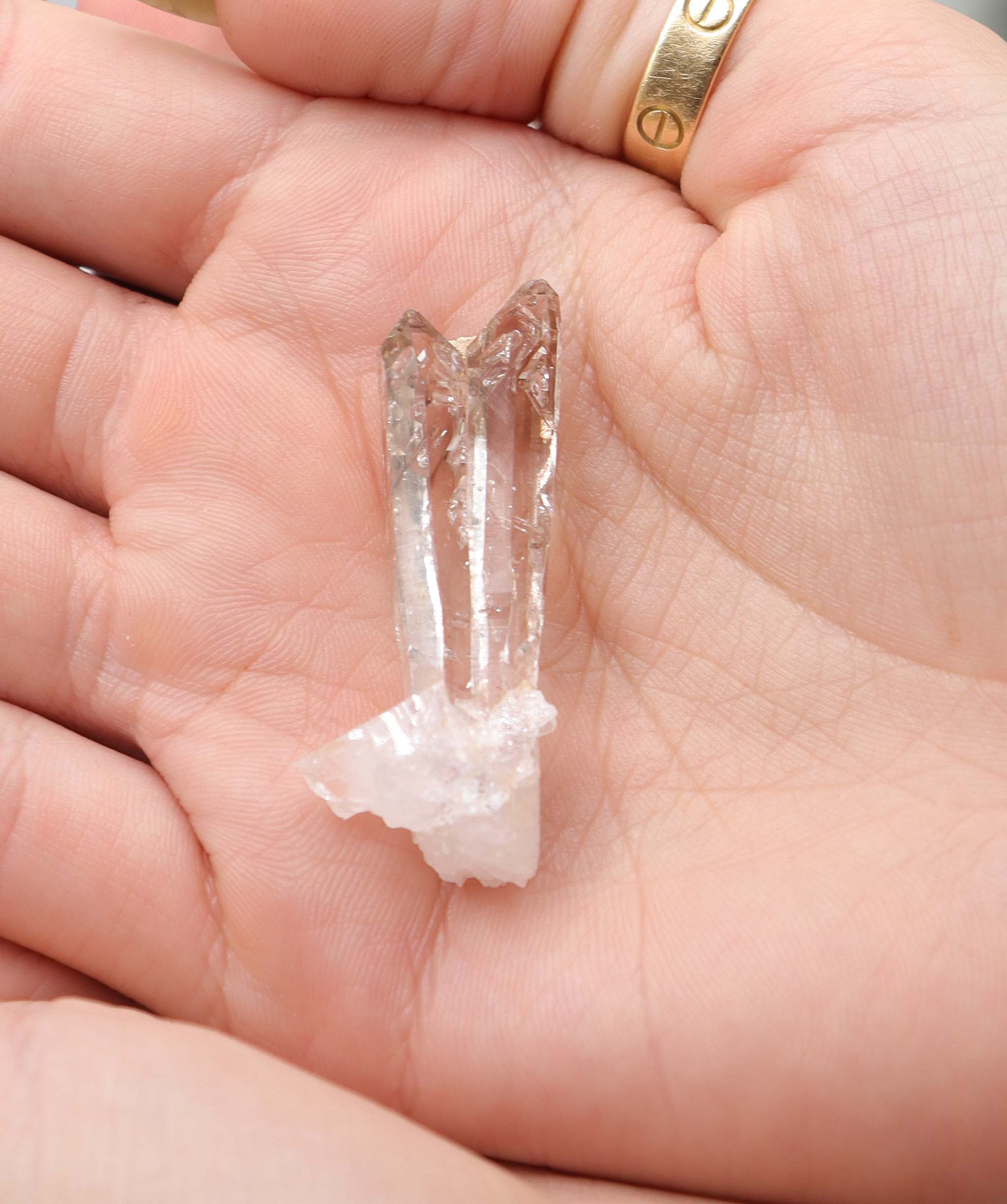 Luxury Promise Twinning Crystal Quartz from Namibia (P) RDC0178