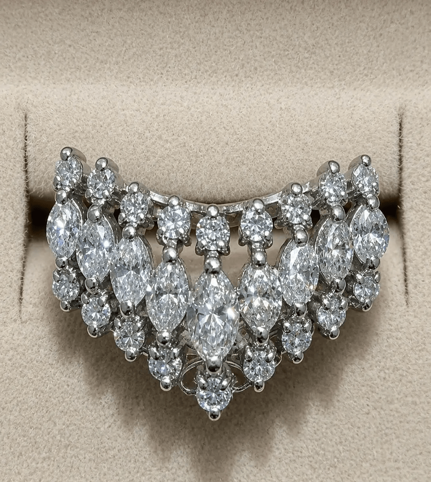 Luxury Promise V-shaped Diamond Ring in Pt900 / D 1.01ct 8627 JJC0790