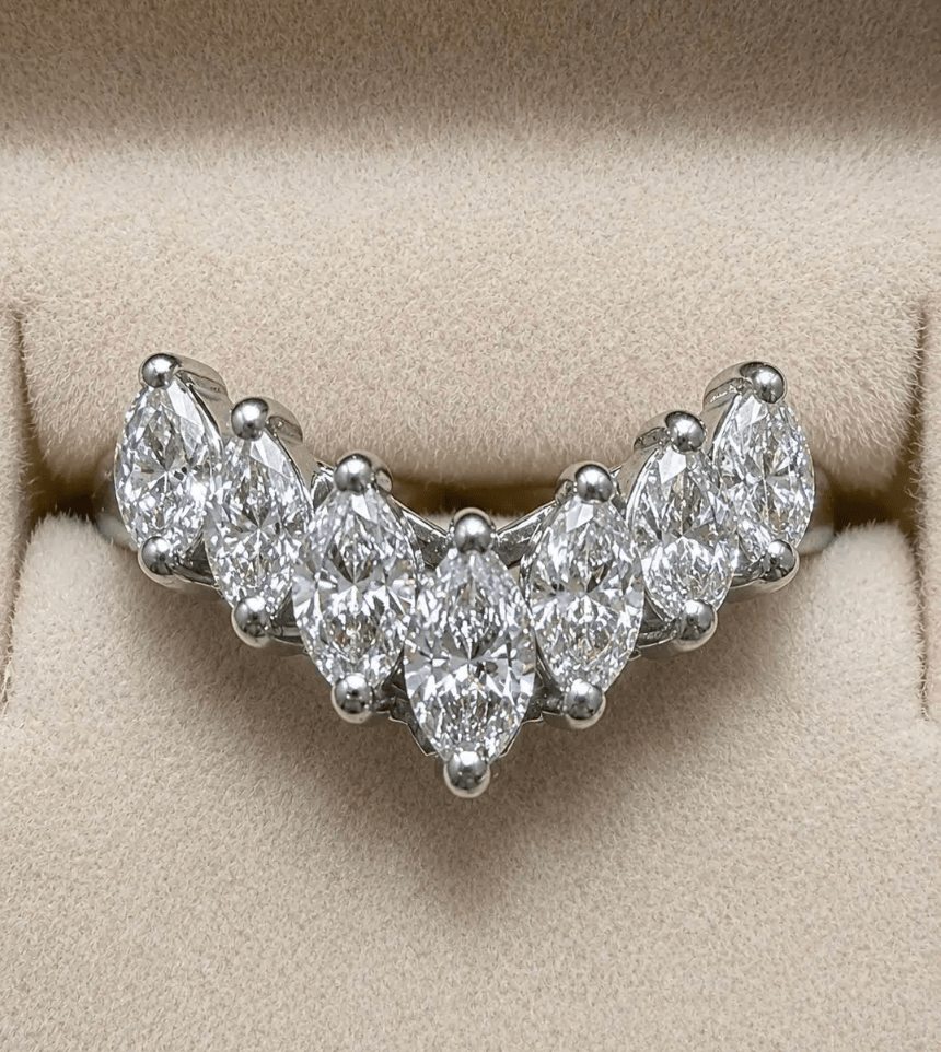 Luxury Promise V-shaped Diamond Ring in Pt900 / D 1ct 9113 JJC0793