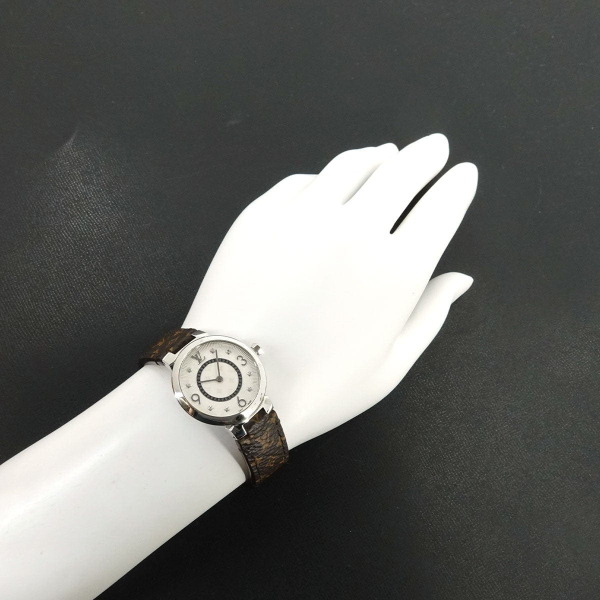 LUXURY PROMISE LOUIS VUITTON Tambour Slim Q12MG Silver Dial 8P Diamond Ladies Watch 90331880