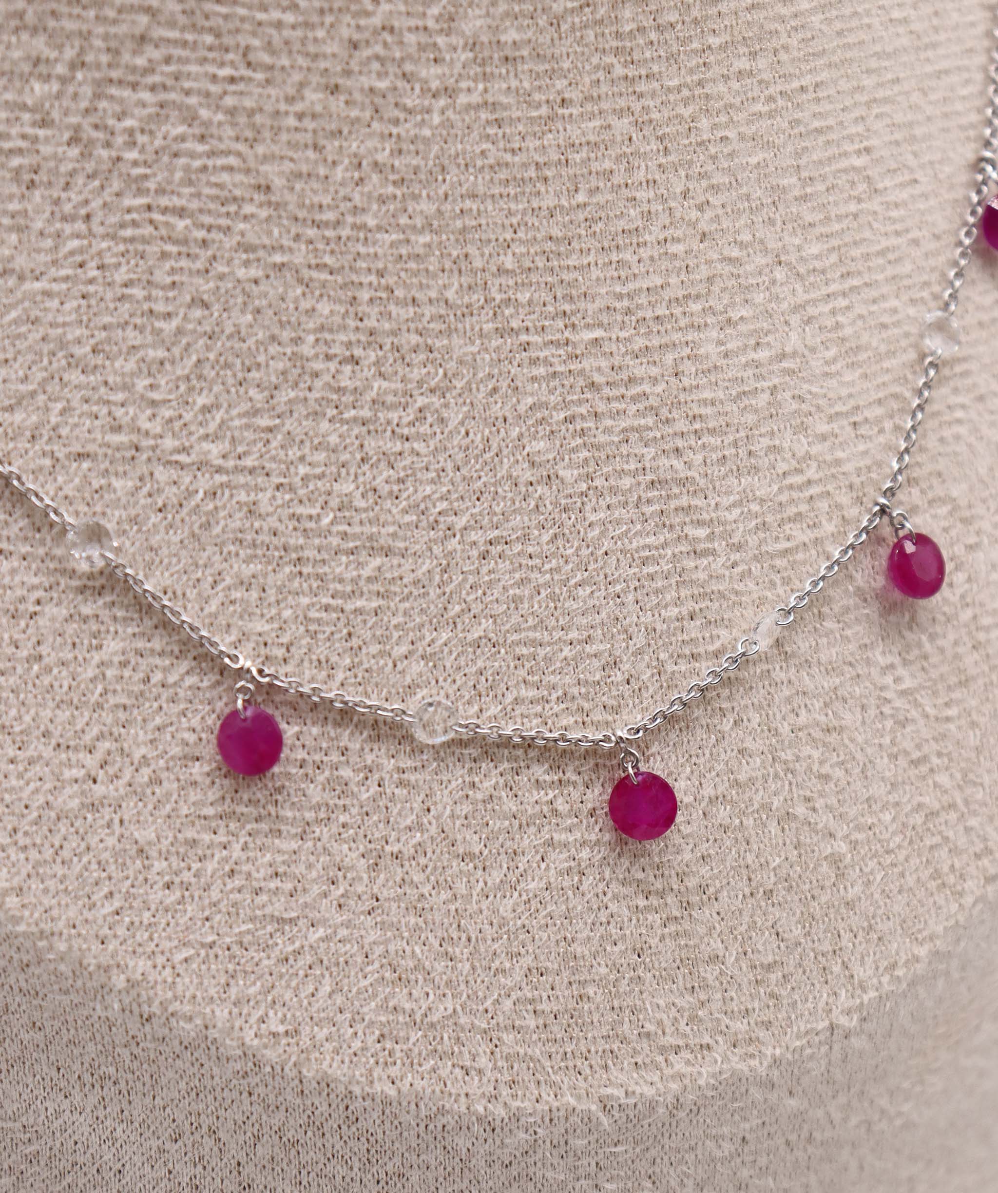 LUXURY PROMISE WHITE ROSECUT RUBY ROUND OS(M-H) NECKLACE TW:3.91CT GOLD:2.61G C6250