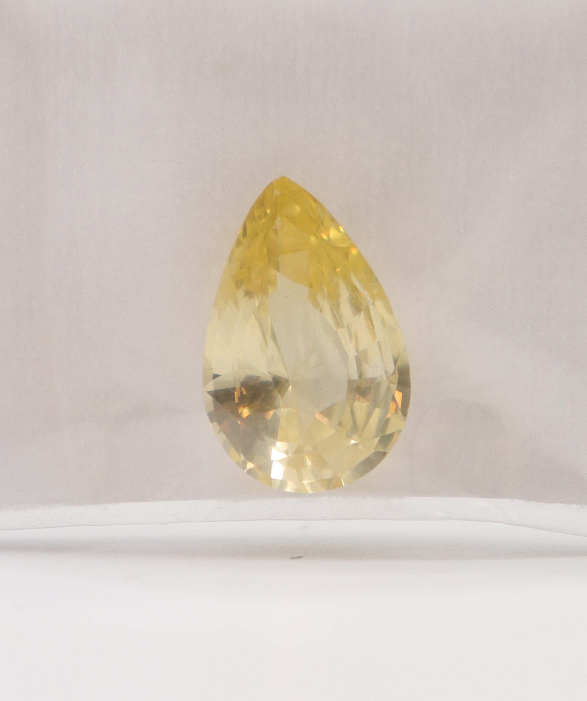 Luxury Promise Yellow Sapphire Natural Unheated 6.41ct MS8956
