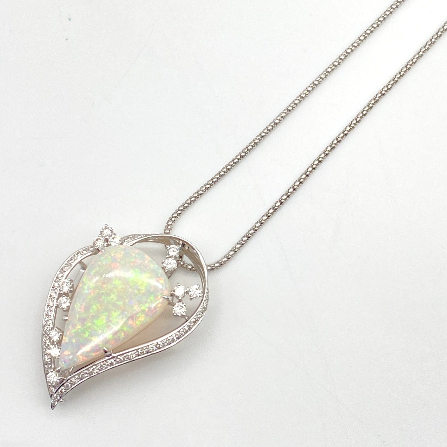 LUXURY PROMISE K18/750 Opal Pen Necklace OP13.57 D1.70 18.6 GRJ So 50934