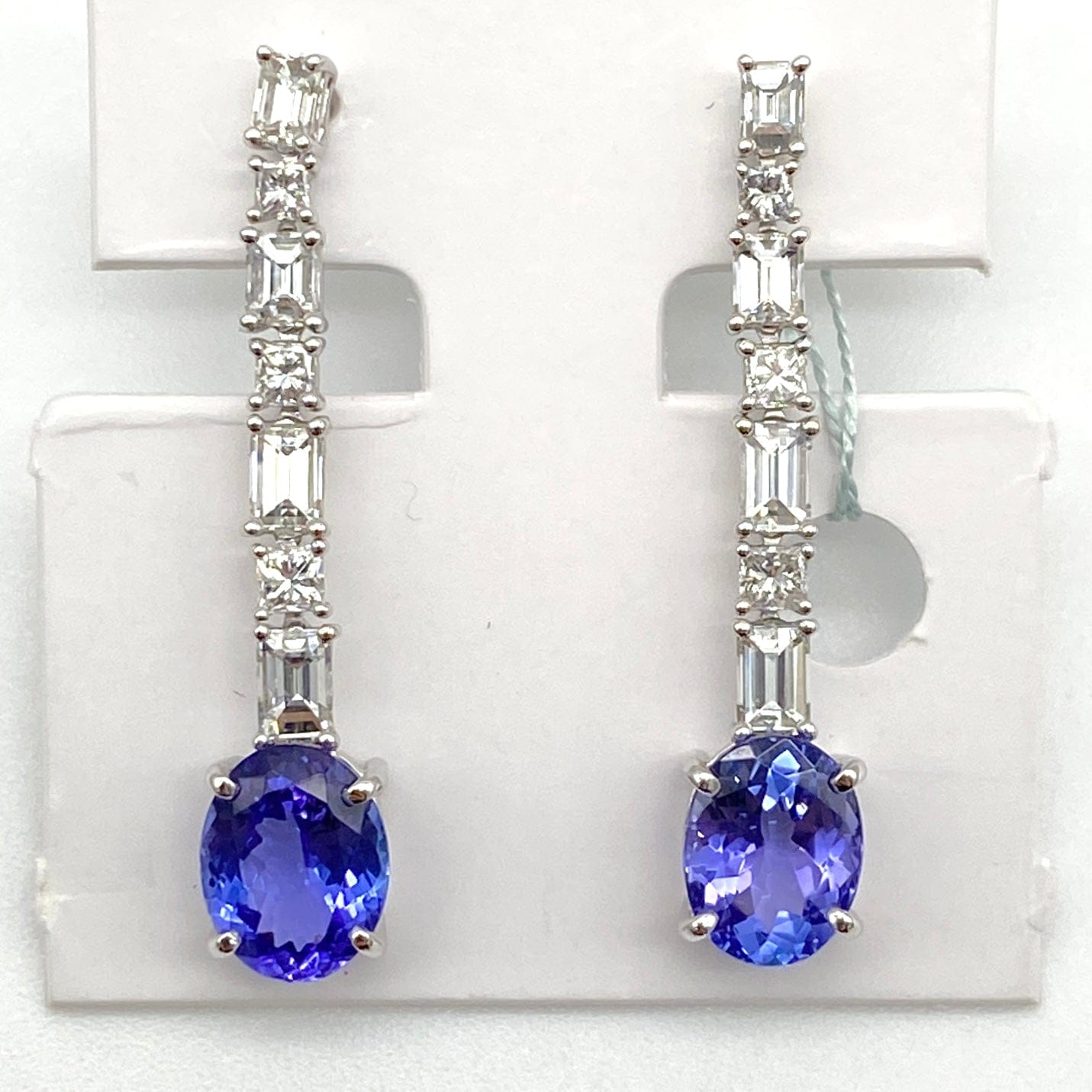 LUXURY PROMISE K18/K18WG Tanza Earrings TZ1.48*2 D1.34 3.4 51998