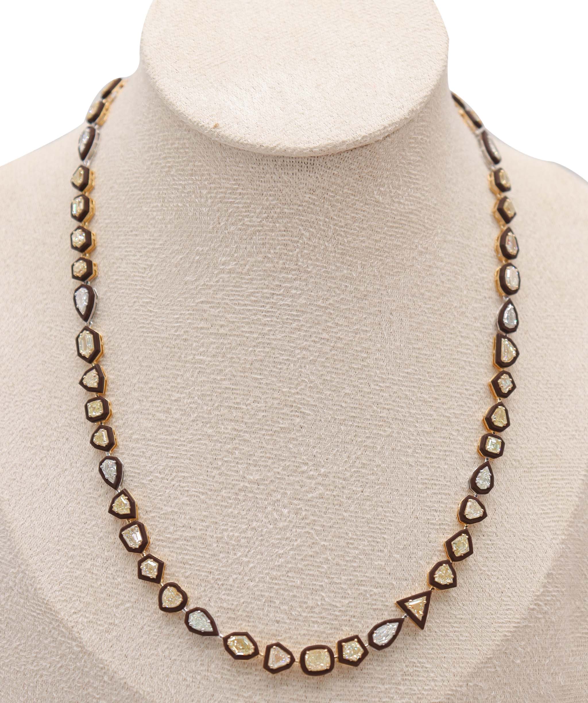 Luxury Promise KAMYEN 11.22ct DIAMOND 20.17ct GOLD NECKLACE NK-C97H