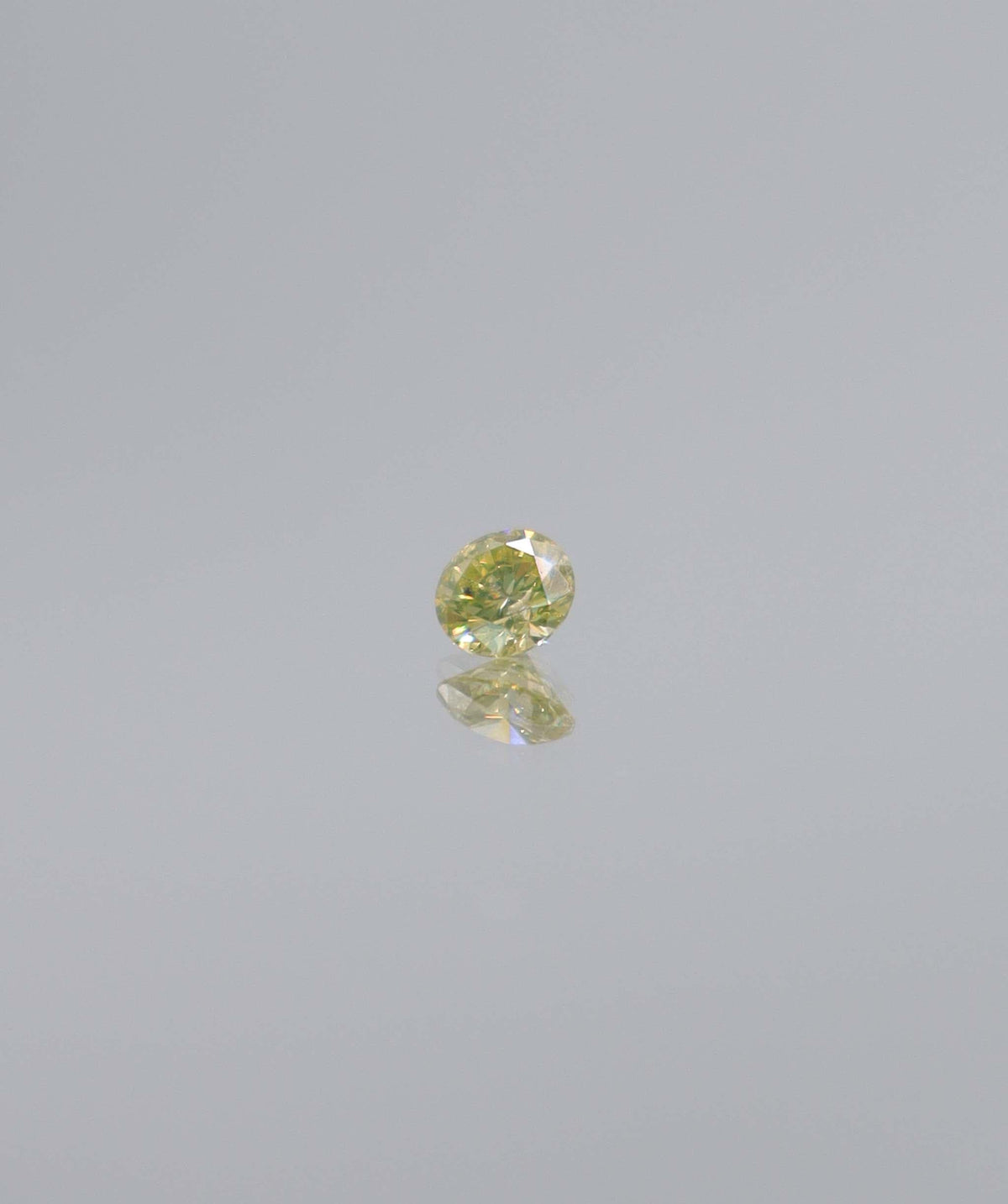 Luxury Promise 0.31ct Diamond Round DXBN0680
