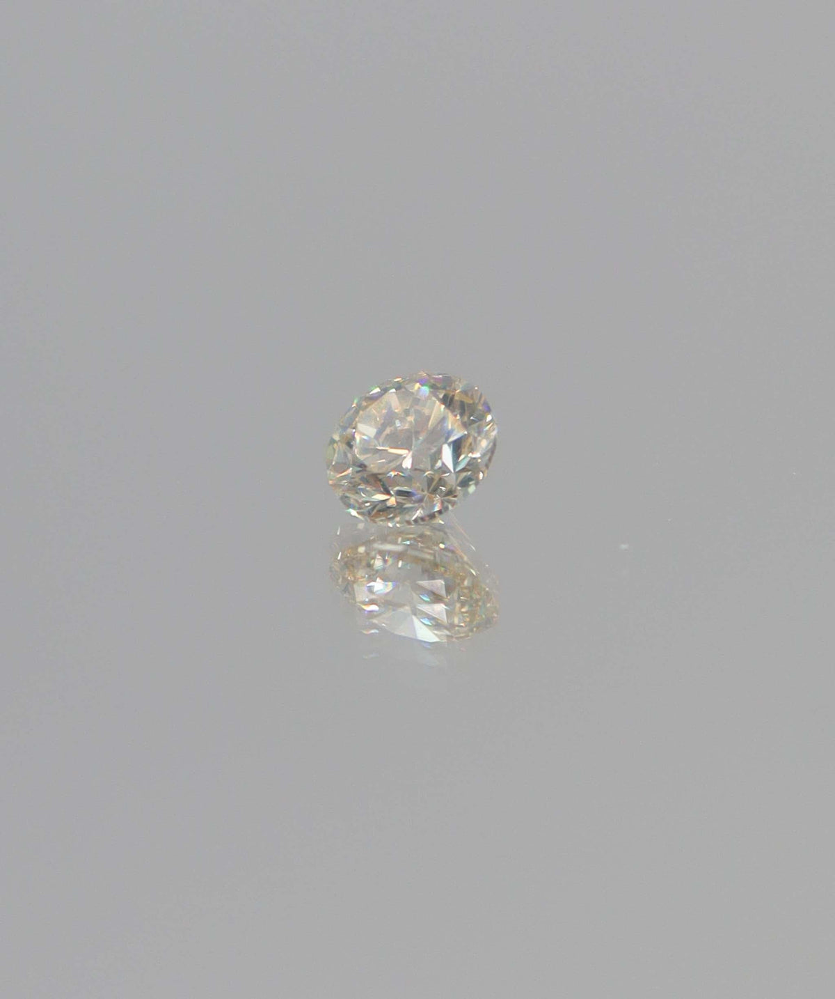 Luxury Promise 0.47ct Diamond Round DXBN0648