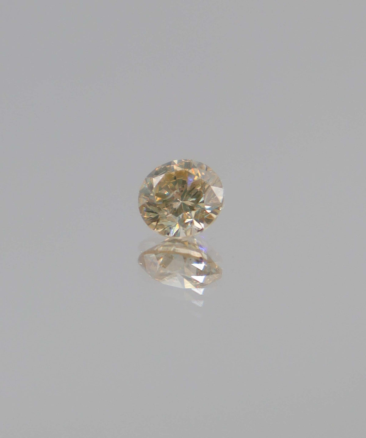 Luxury Promise 0.69ct Diamond Round DXBN0642