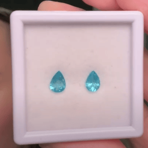 Luxury Promise ~1.70ct Neon Apatite PAIR Pears DXBCS5400