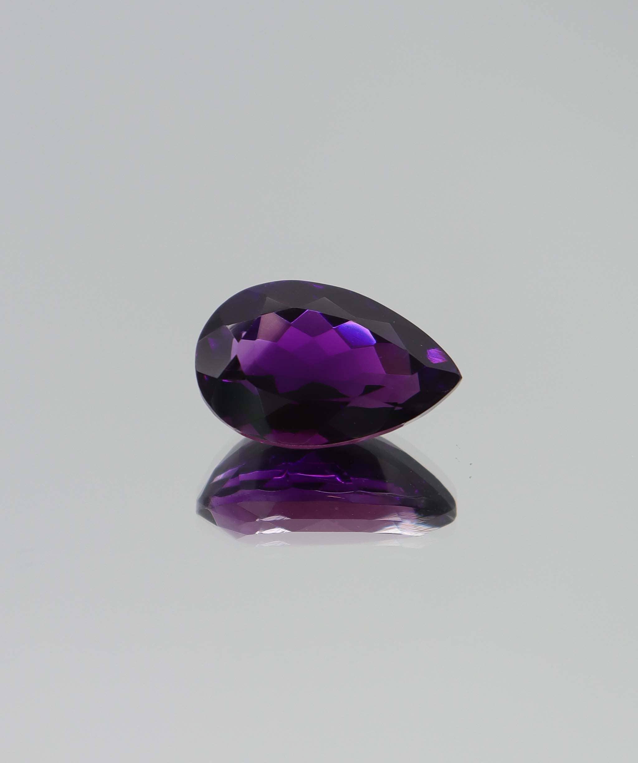Luxury Promise 10.85ct Amethyst square cushion DXBCS6181