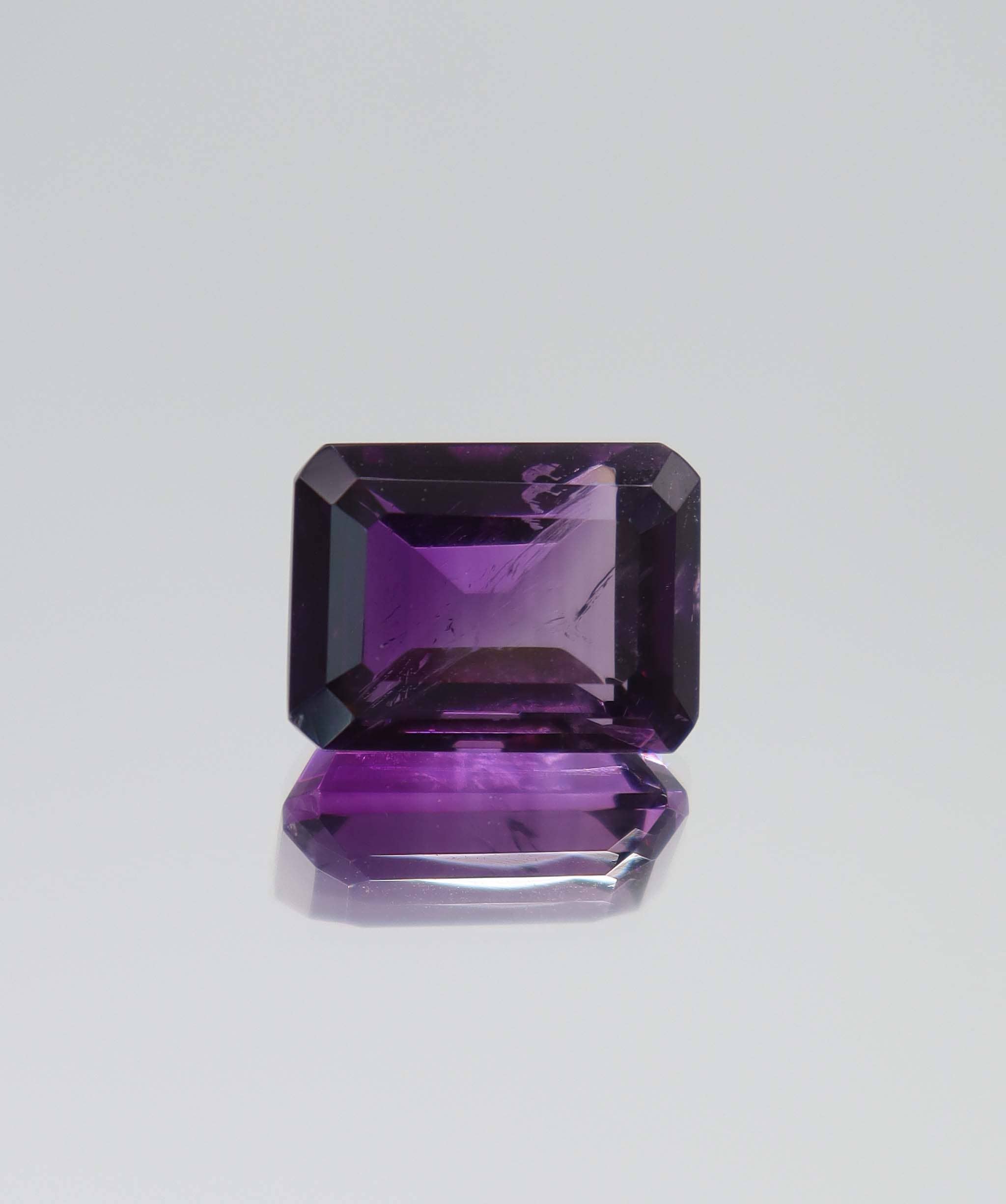 Luxury Promise 11.47ct  Amethyst Emerald shape DXBCS6179
