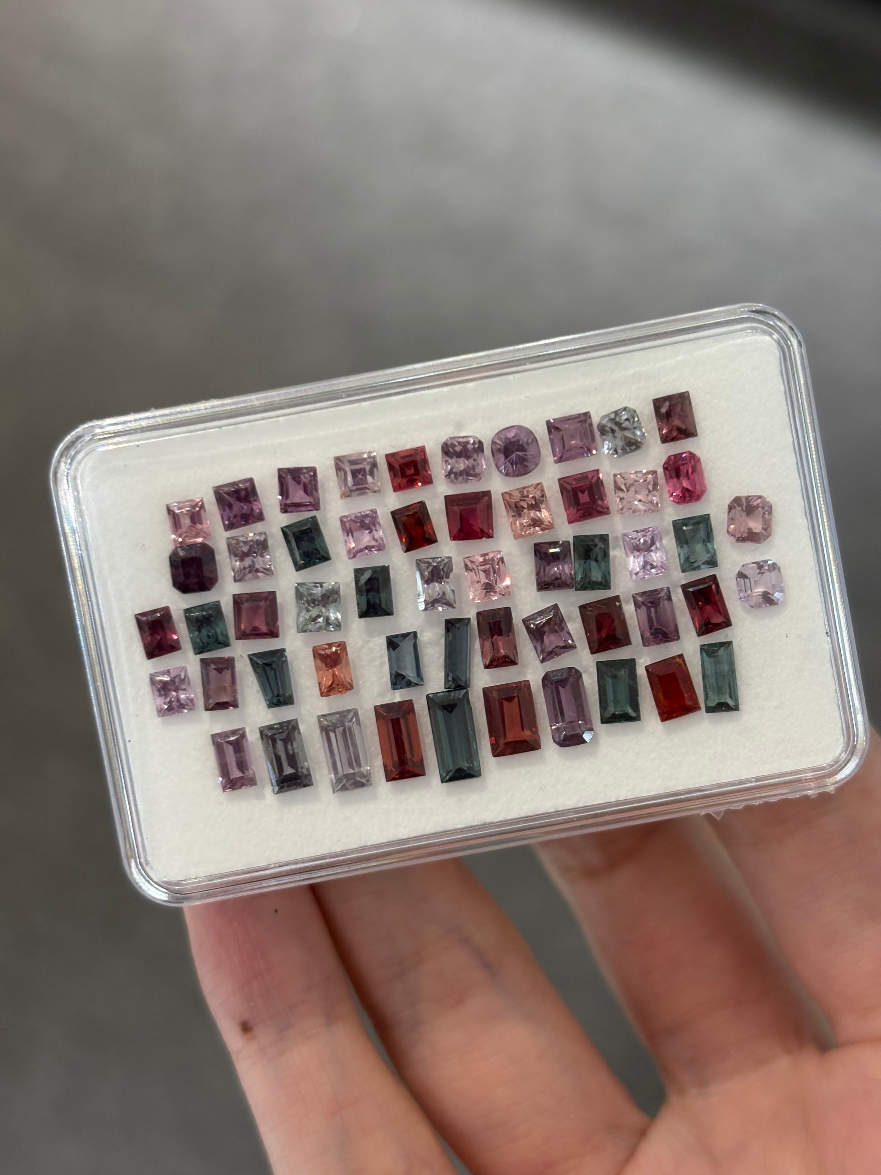 Luxury Promise 12.59ct Spinel Set Baguette DXBCS4984