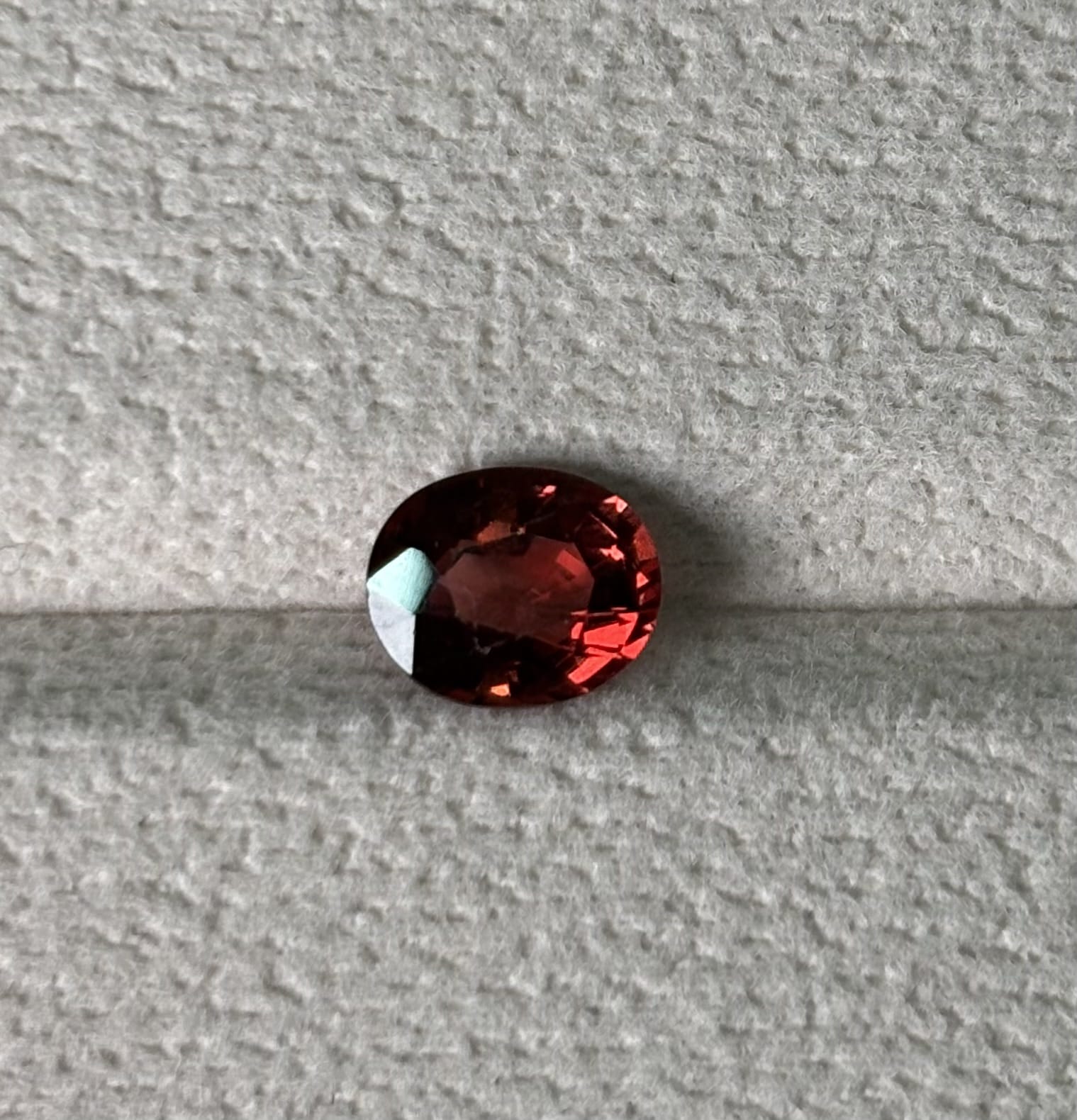 Luxury Promise 2.00ct Red Spinel Mahenge Oval ** DXBCS1634