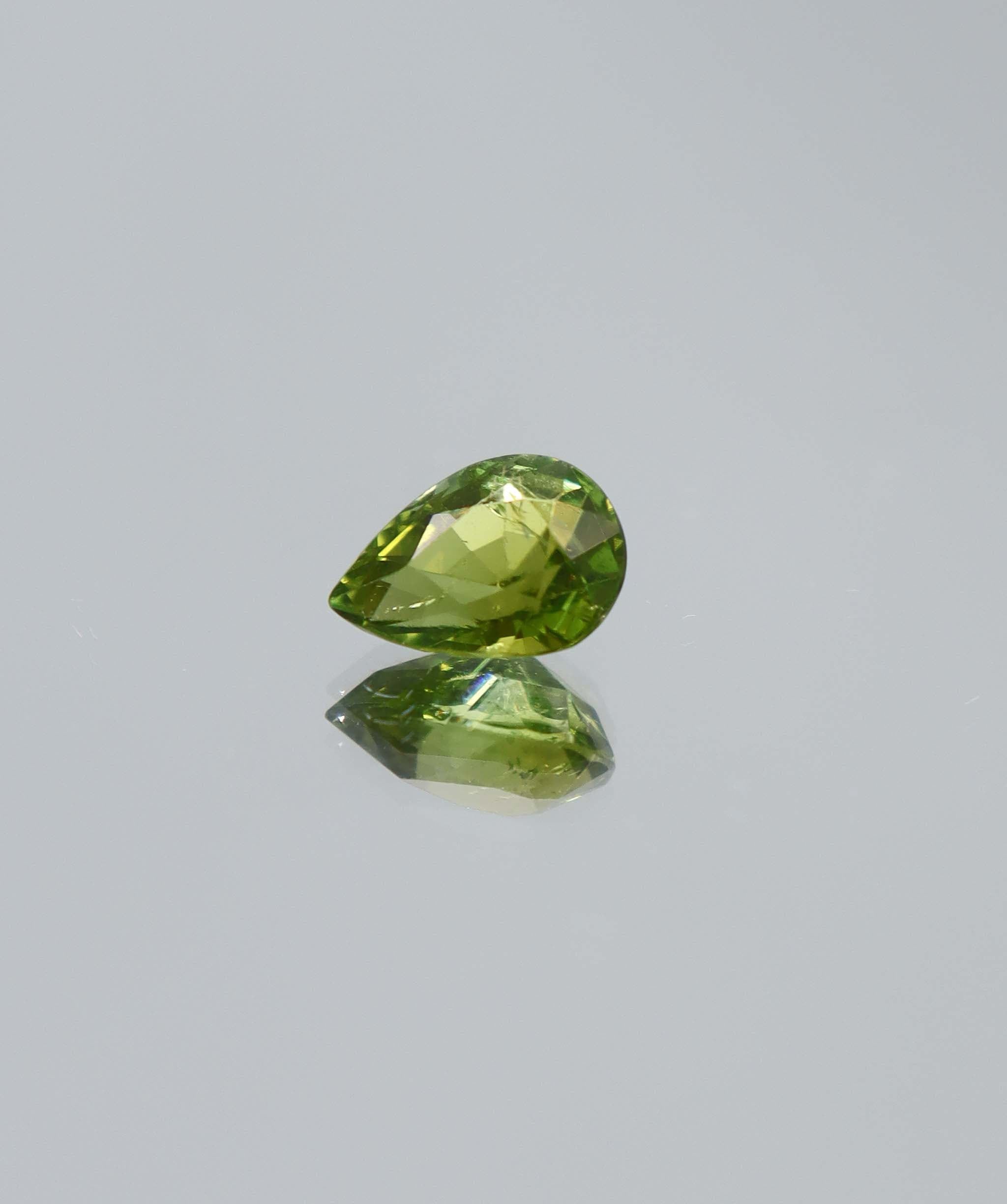Luxury Promise 2.09ct Green Tourmaline Pear  DXBCS6015