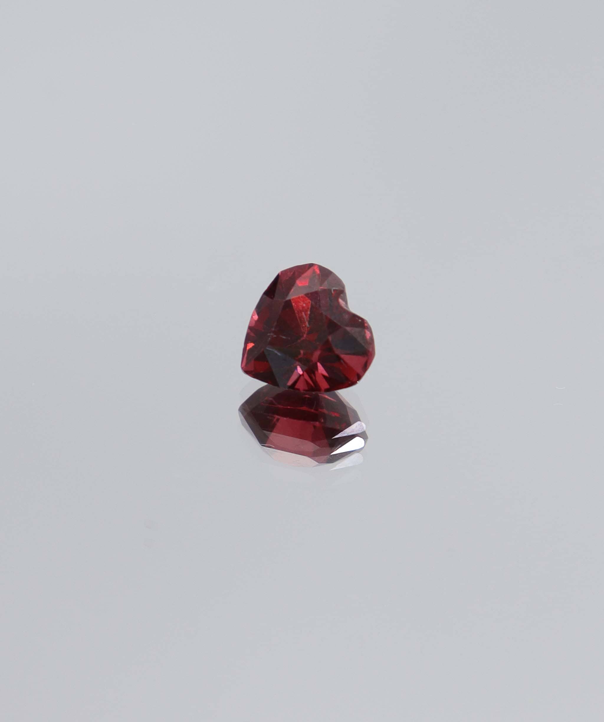Luxury Promise 2.09ct Malaya Garnet Heart DXBCS5805