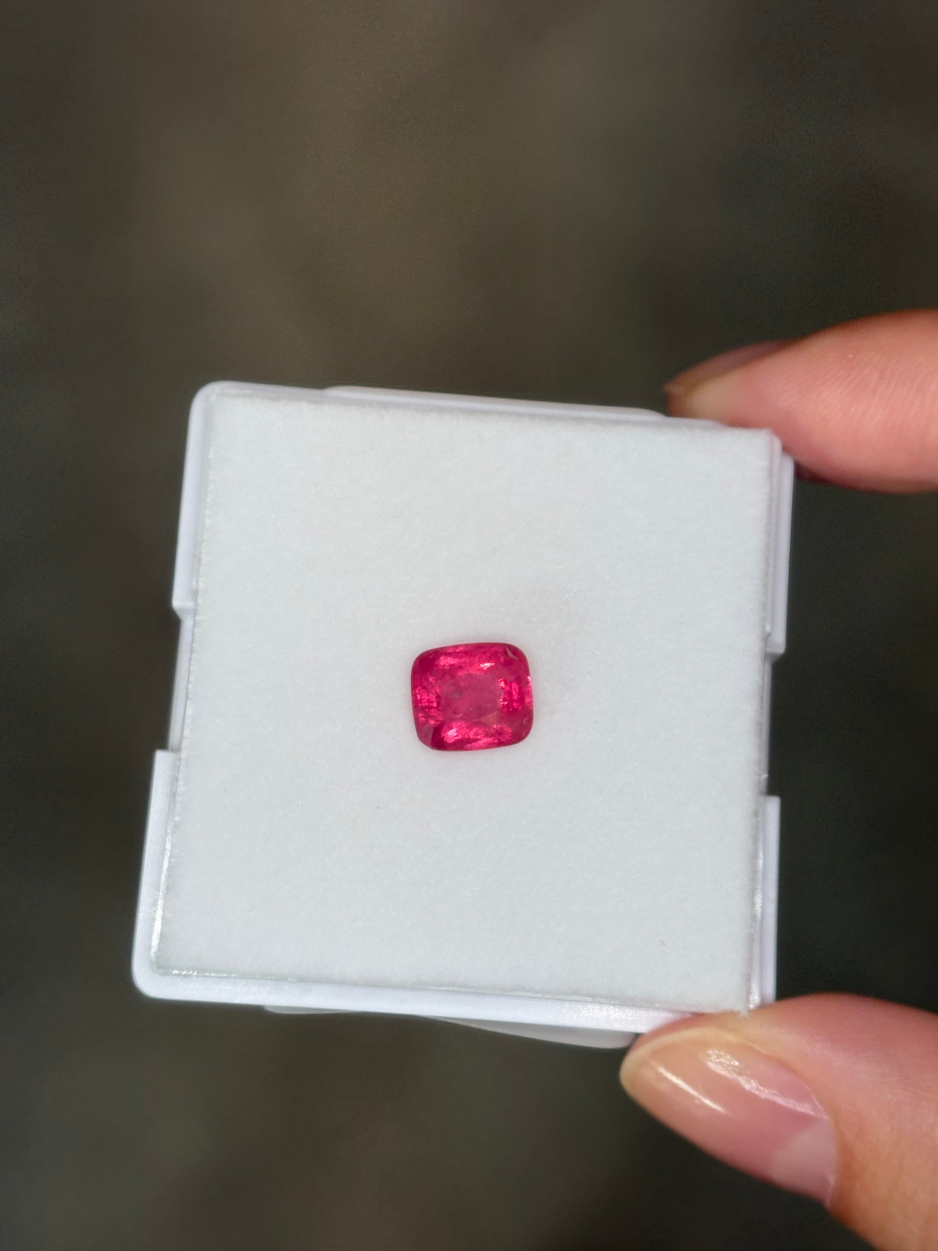 Luxury Promise 2.11ct Mahenge Spinel Vivid Cushion DXBCS5924
