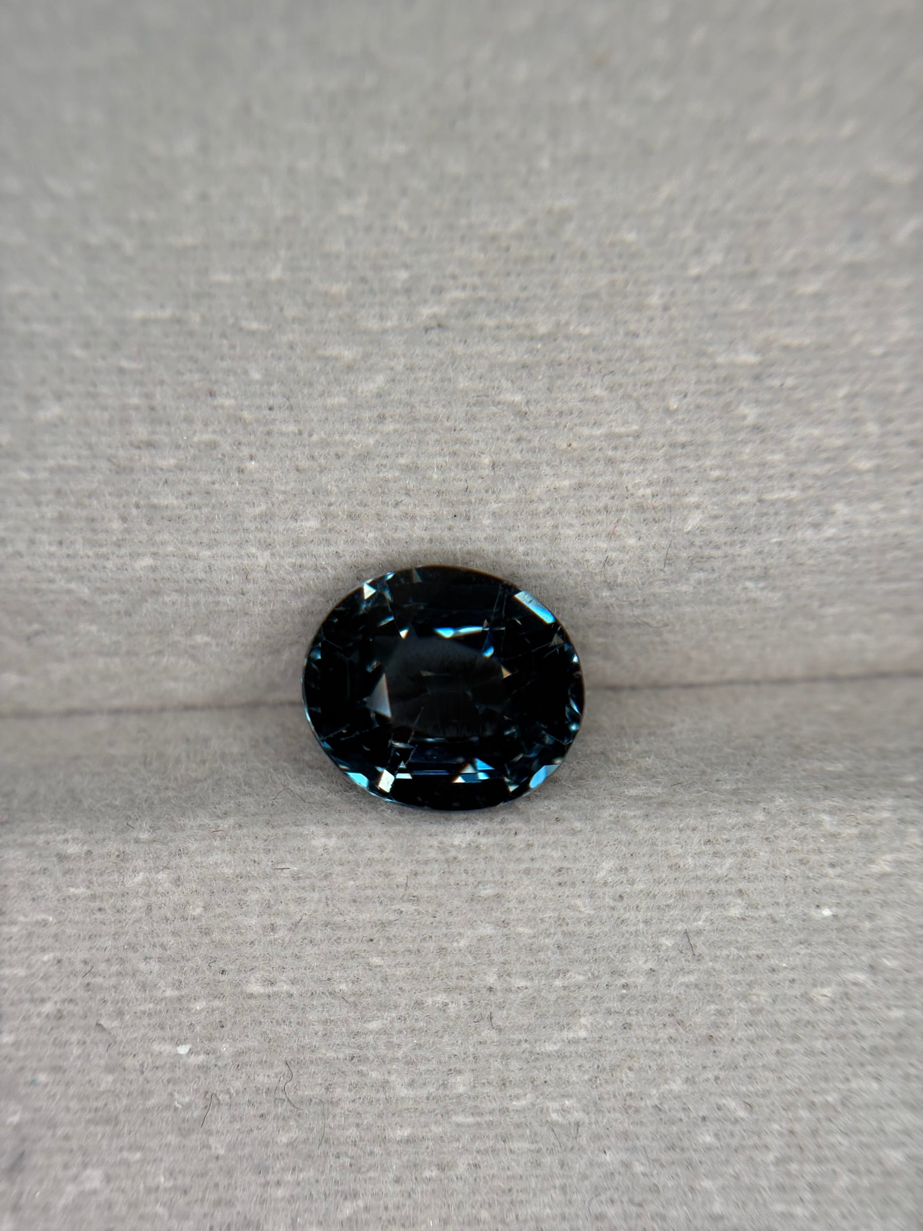Luxury Promise 2.13ct Blue Spinel Oval DXBCS1499