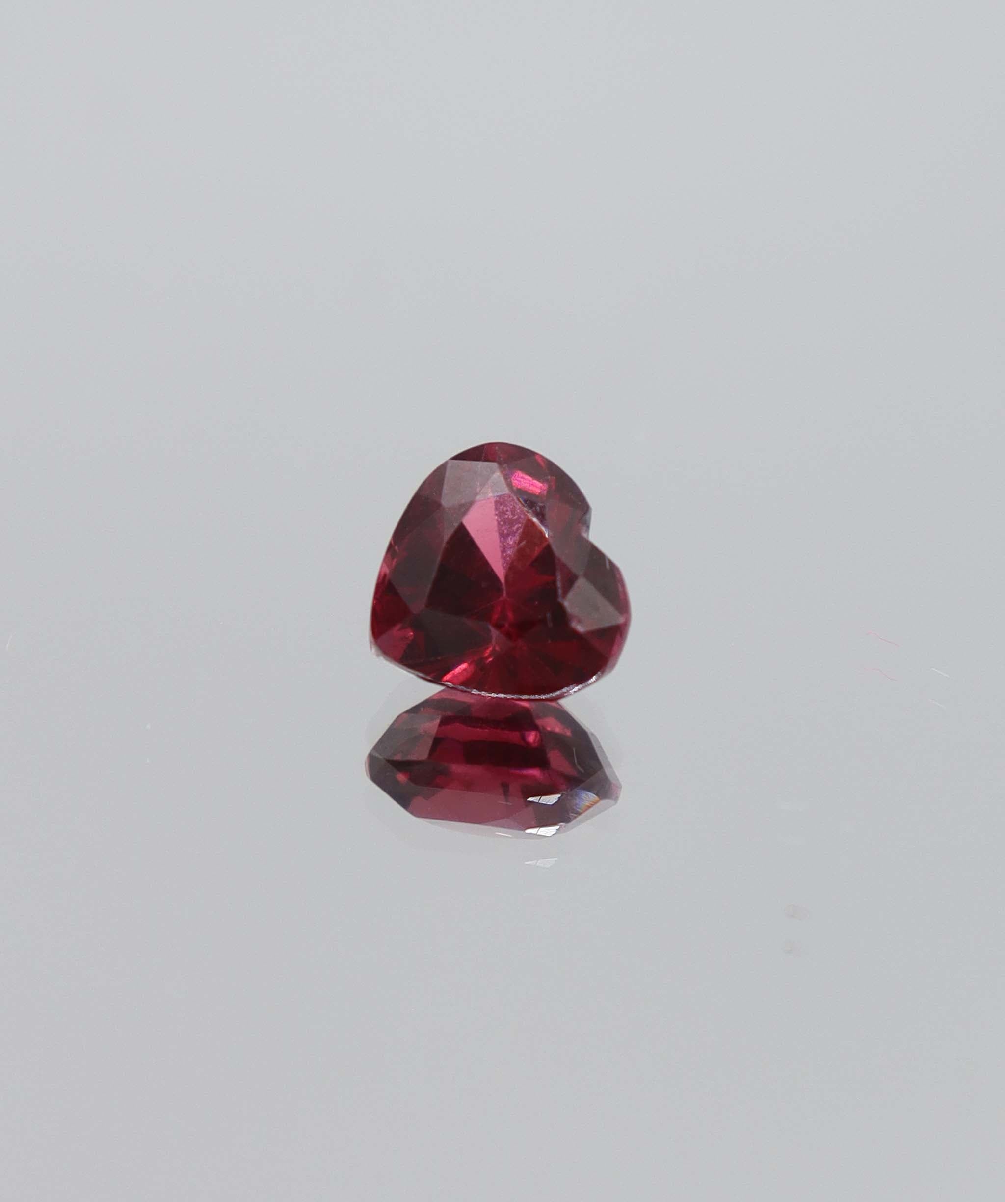 Luxury Promise 2.16ct Malaya Garnet Heart DXBCS5801