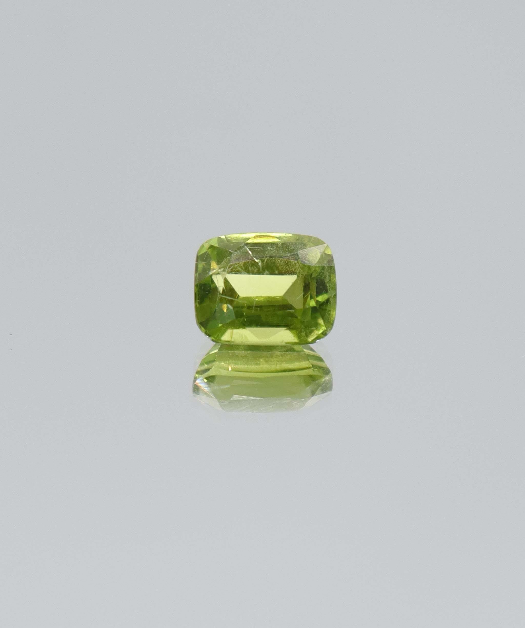 Luxury Promise 2.30ct Peridot Elongated Cushion DXBCD2055