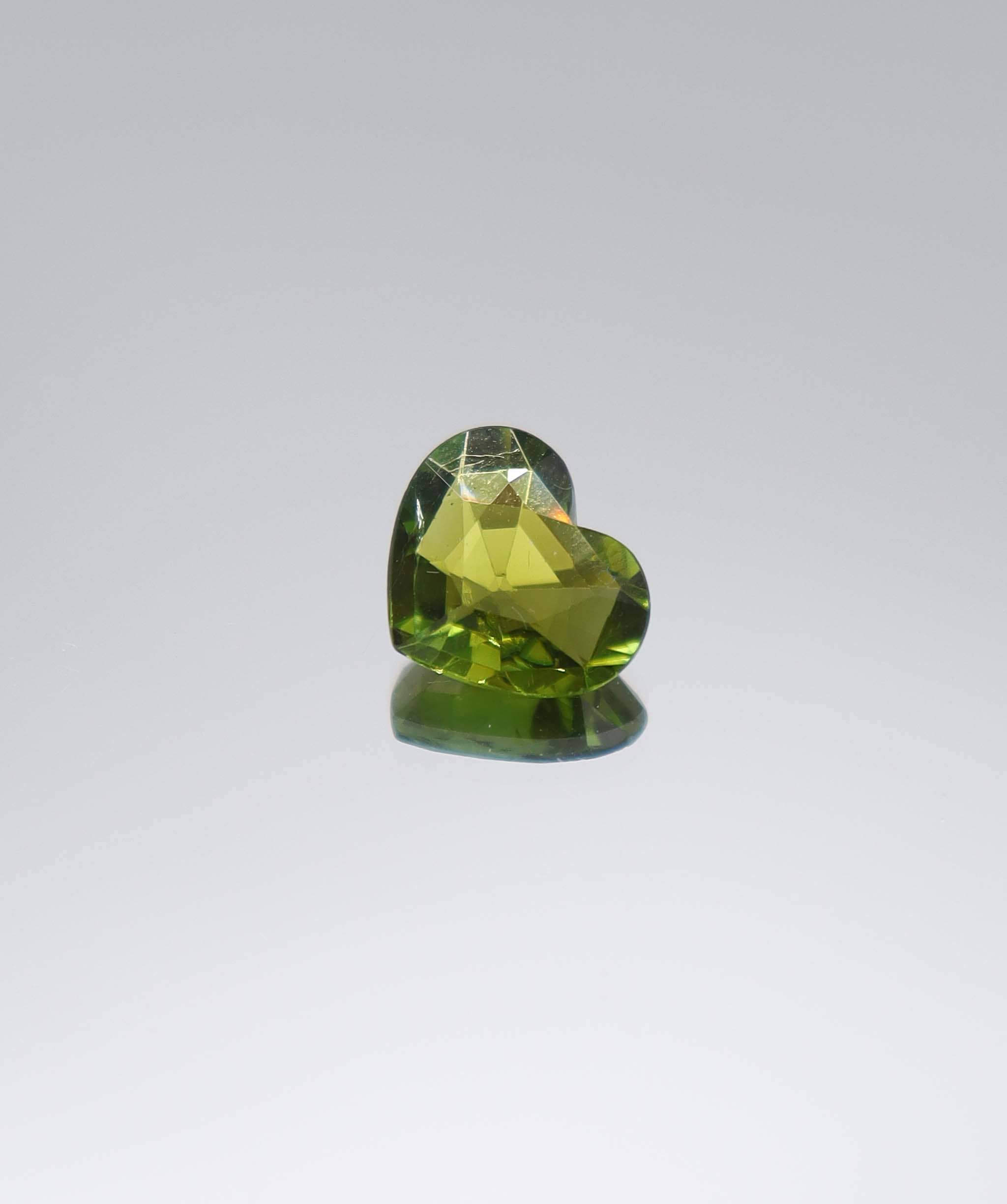 Luxury Promise 2.42ct Green Tourmaline Heart  DXBCS6026