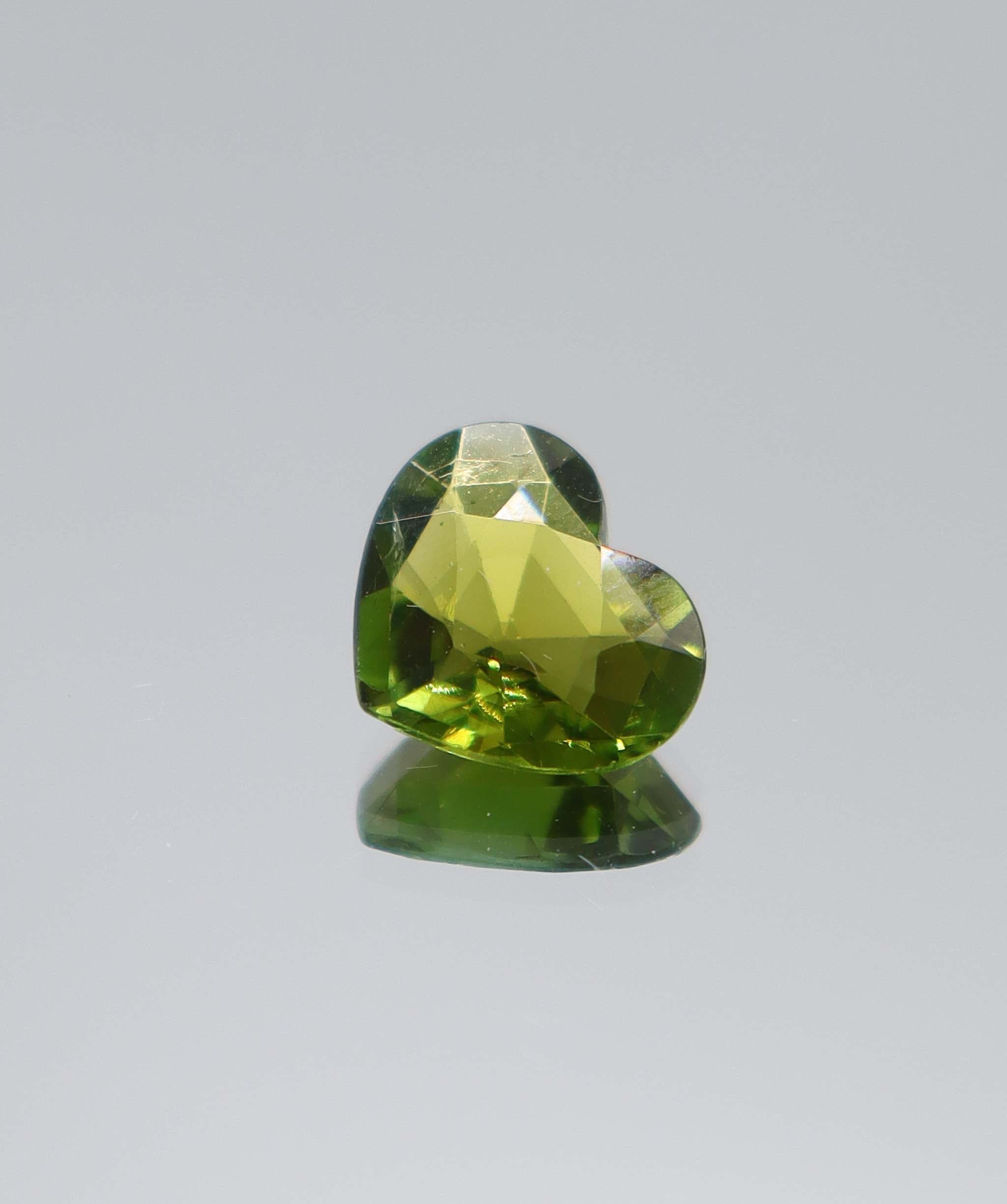 Luxury Promise 2.42ct Green Tourmaline Heart  DXBCS6026