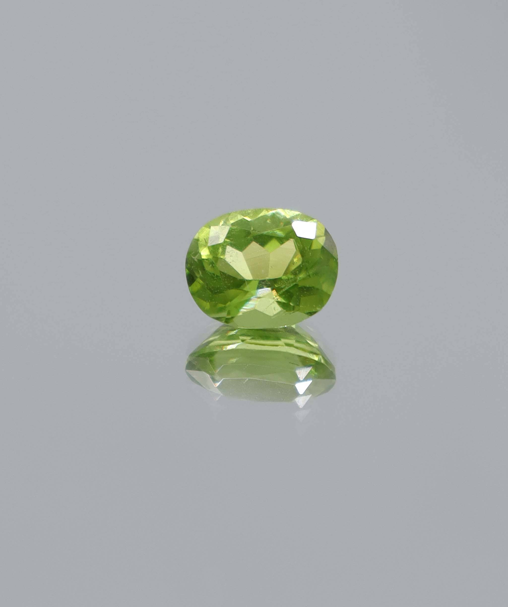 Luxury Promise 2.50ct Peridot Emerald DXBCS6003