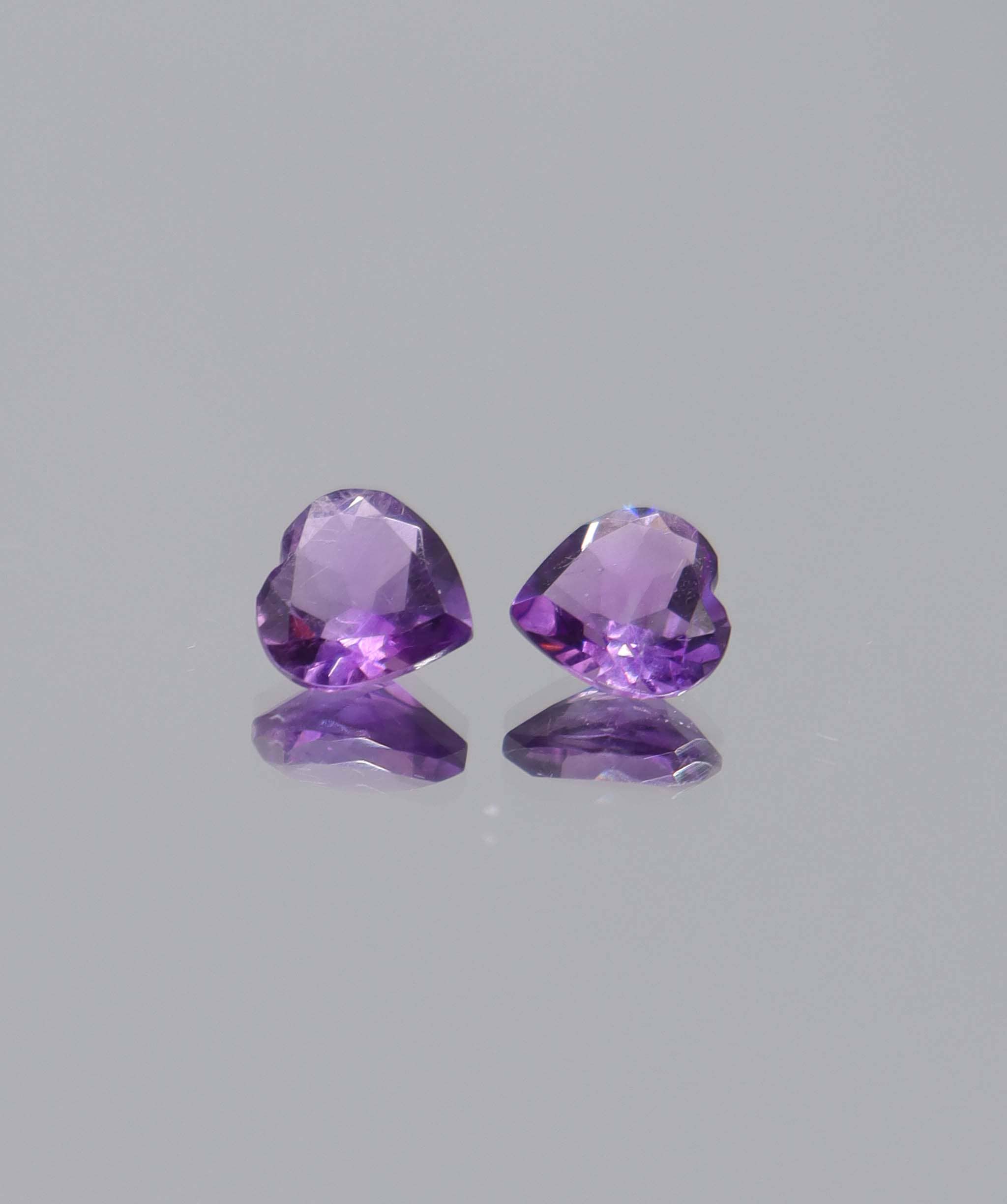 Luxury Promise 2.58ct  Amethyst 2 heart DXBCS6124