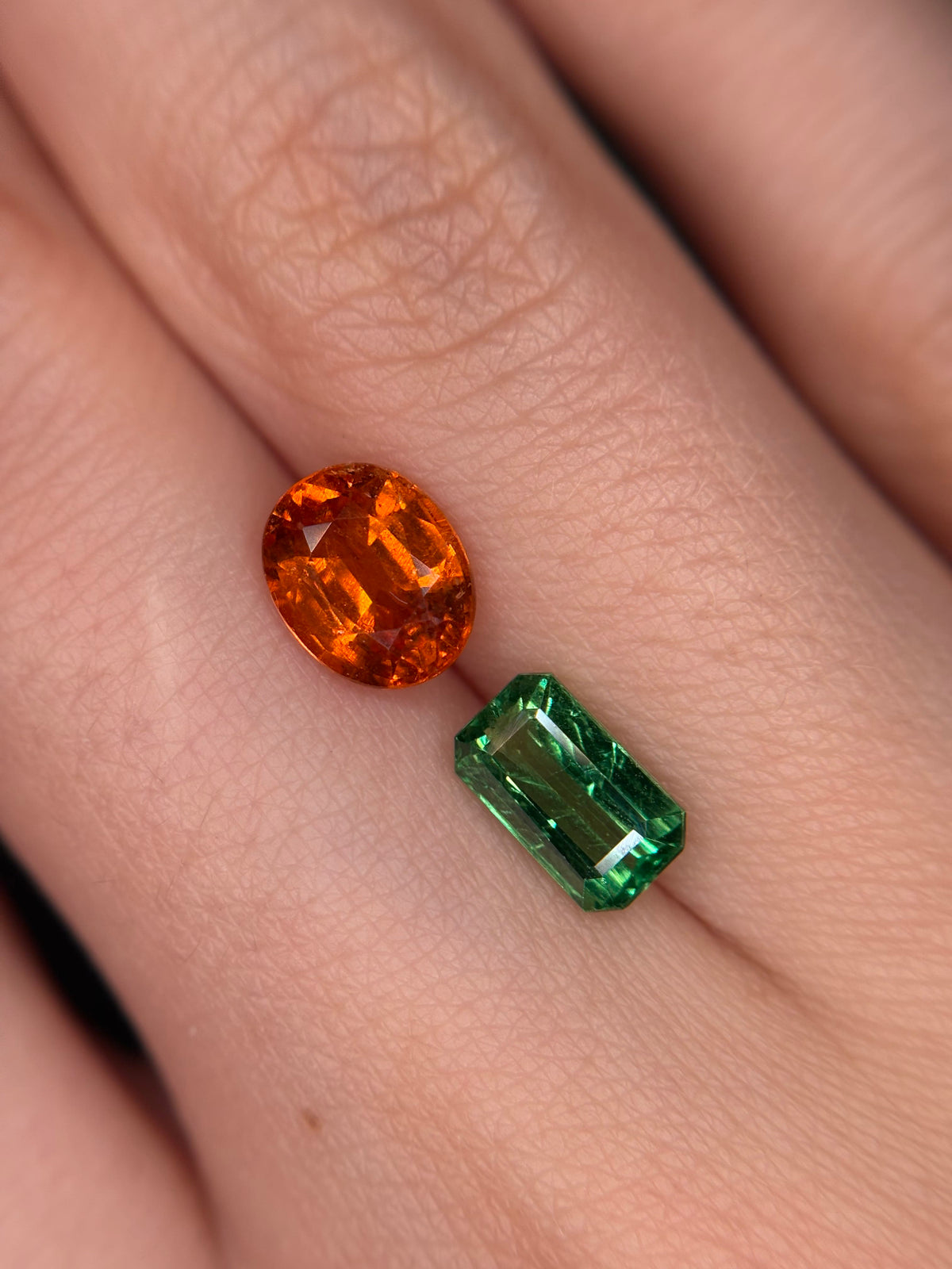 Luxury Promise 2.75ct Toi et Moi Spessartine & Tsavorite THAIC1417