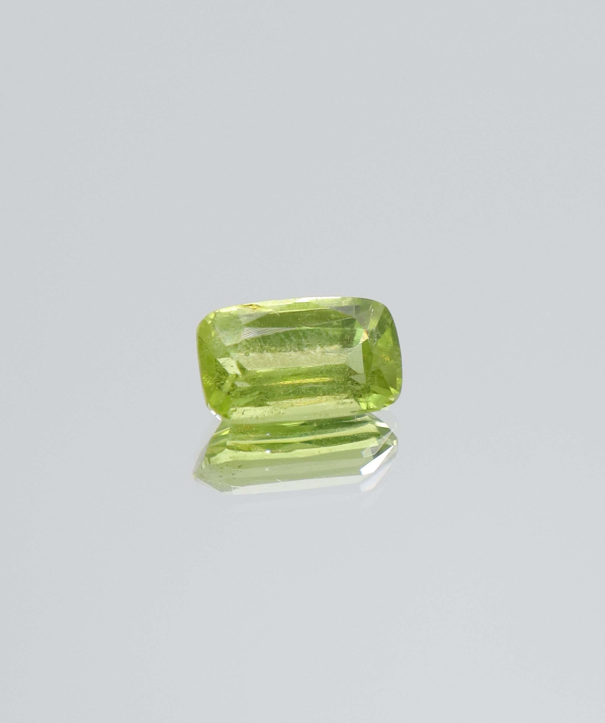 Luxury Promise 2.87ct Peridot Elongated Cushion DXBCD2050