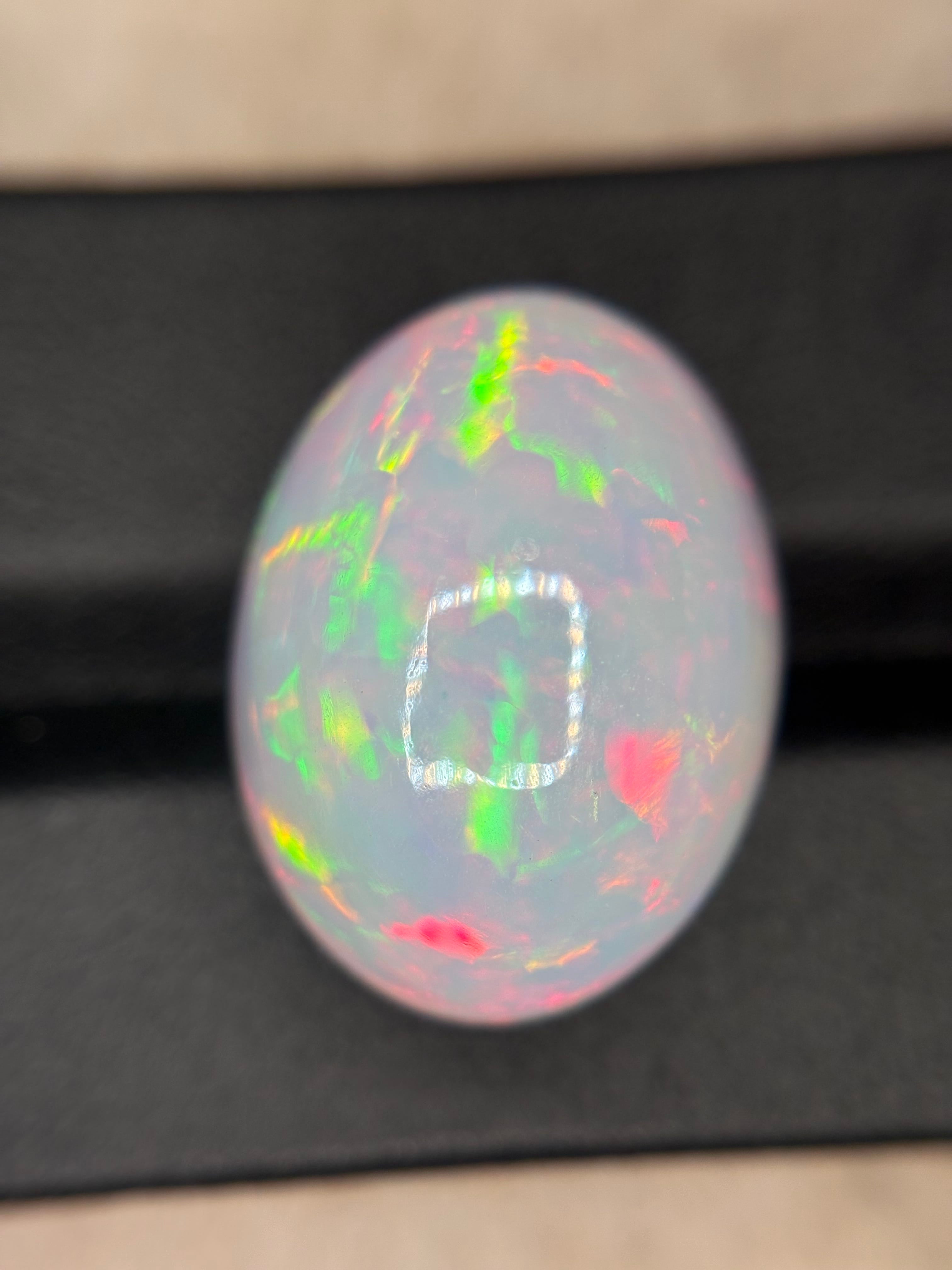Luxury Promise 23.15ct  WhiteOpal Cab Oval THAIC0465
