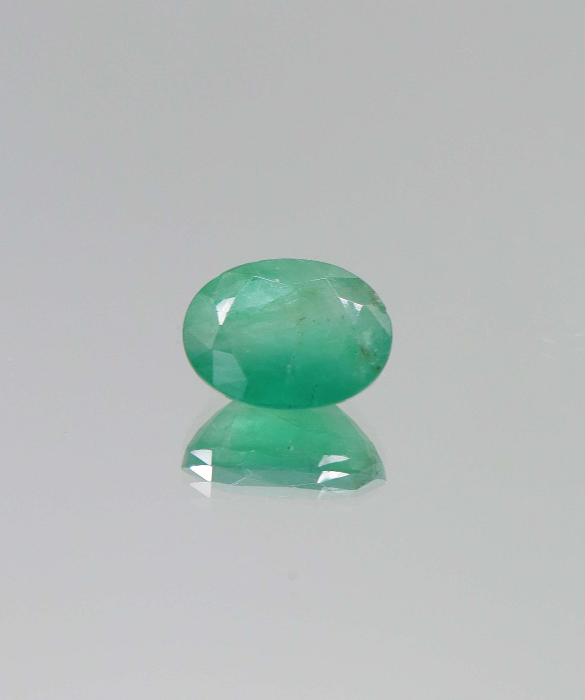 Luxury Promise 3.7ct Oval Natural Zambian Emerald DXBCS6360