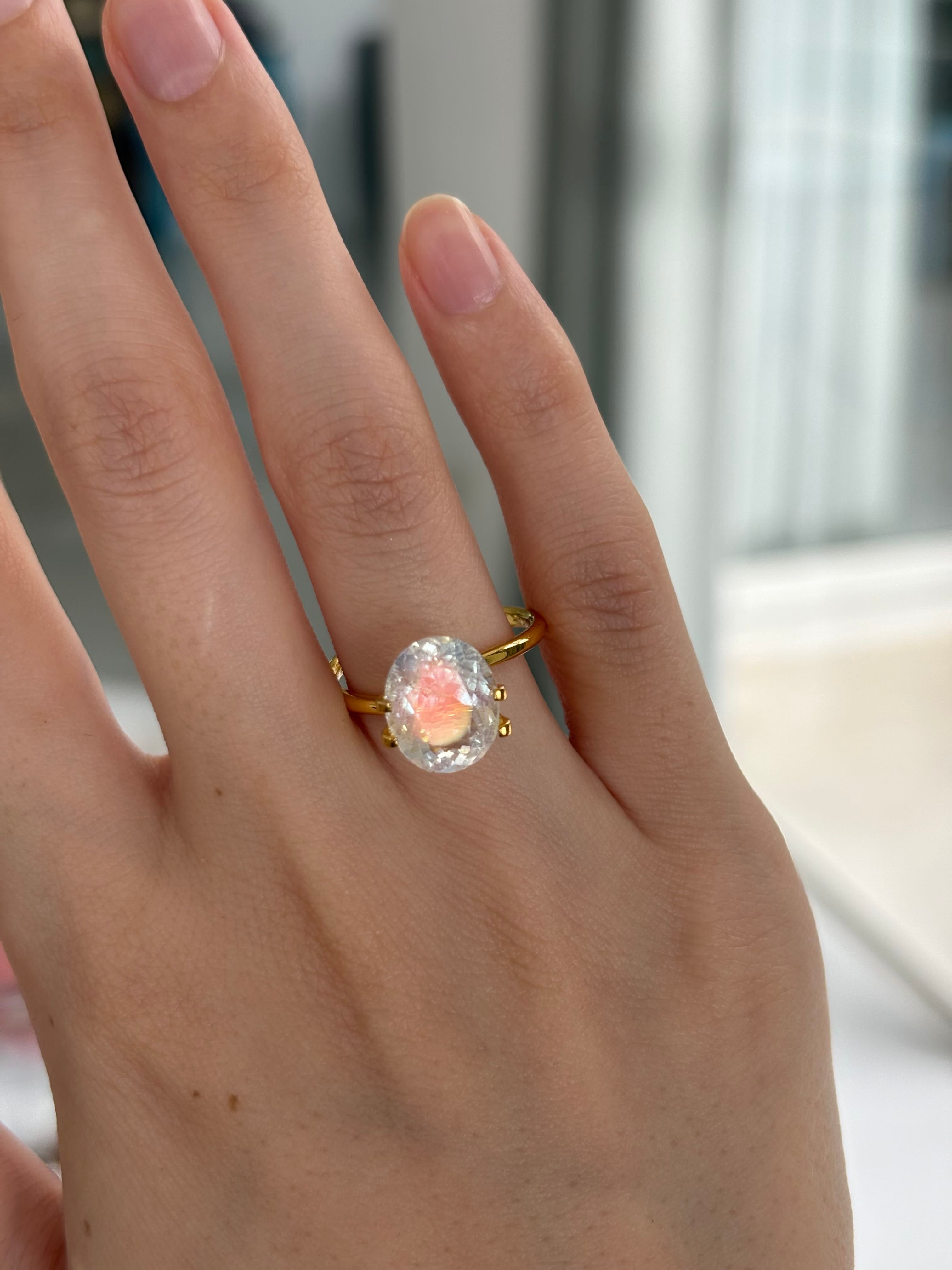 Luxury Promise 3.90ct Rainbow Moonstone Madagascar  DXBCS5180