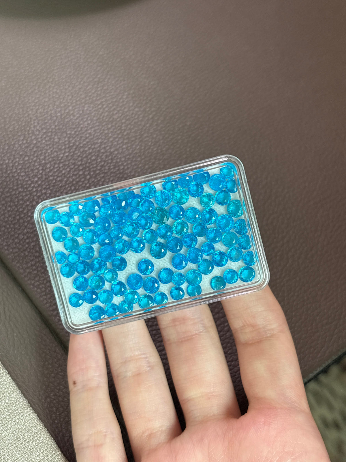 Luxury Promise 30.00ct Neon Blue Apatite Bubbles Box THAIC1249