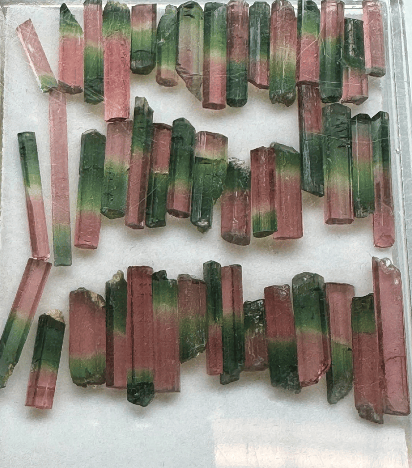 Luxury Promise 34.75CT ROUGH BICOLOR TOURMALINE SET DXBCS6215