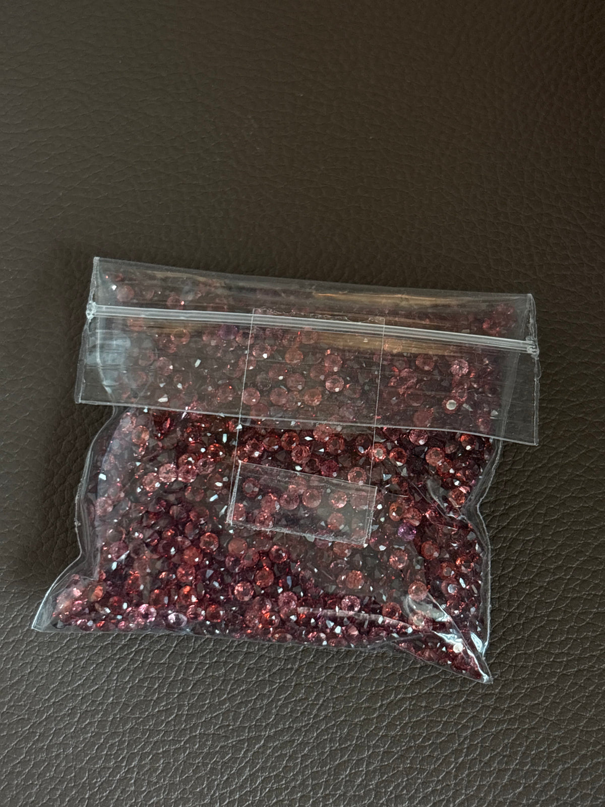 Luxury Promise 5.00ct Garnet Melee Sugar Box 2.5mm THAIC1243