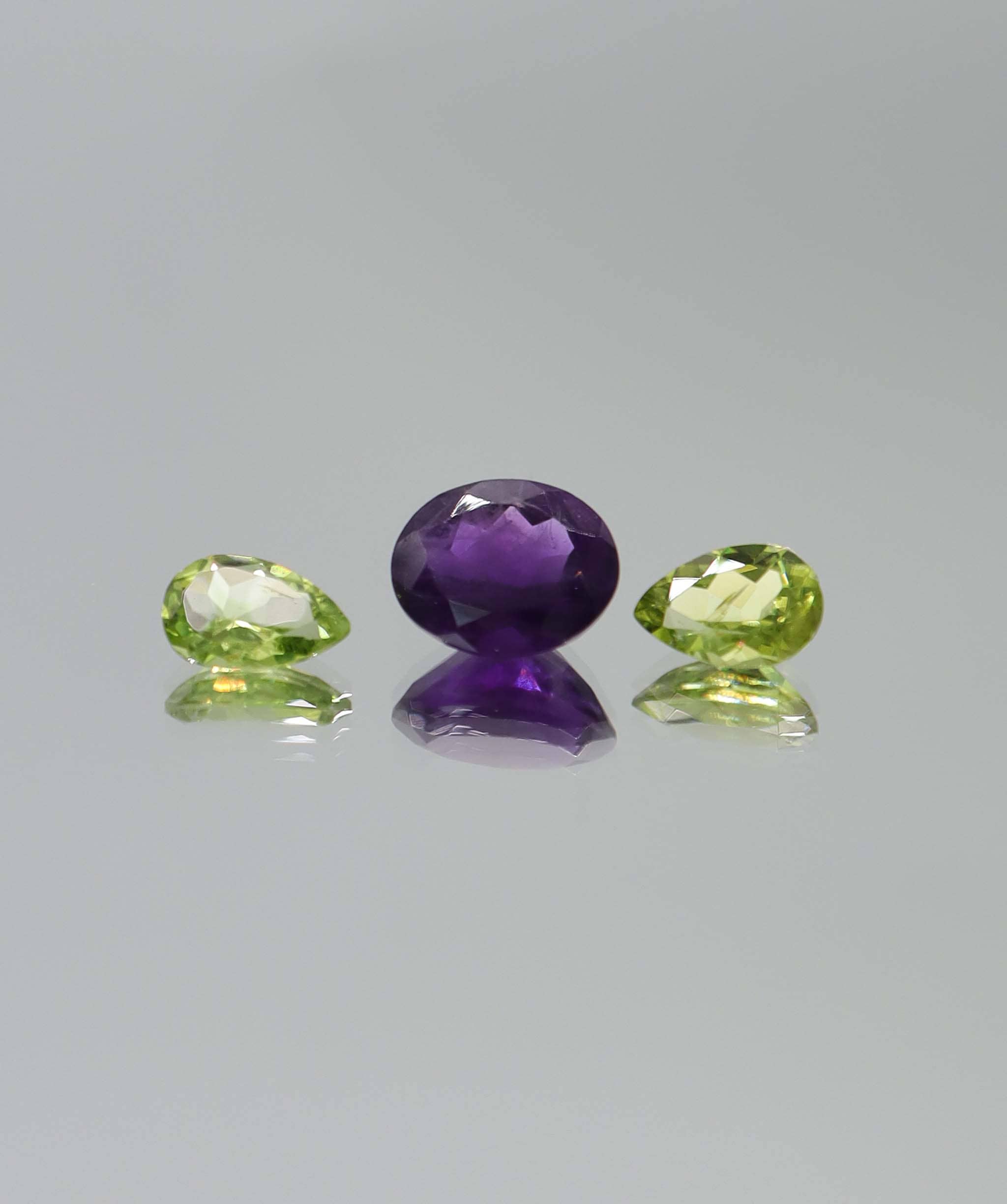 Luxury Promise 5.90ct Amethyst-Peridot set DXBCS6095