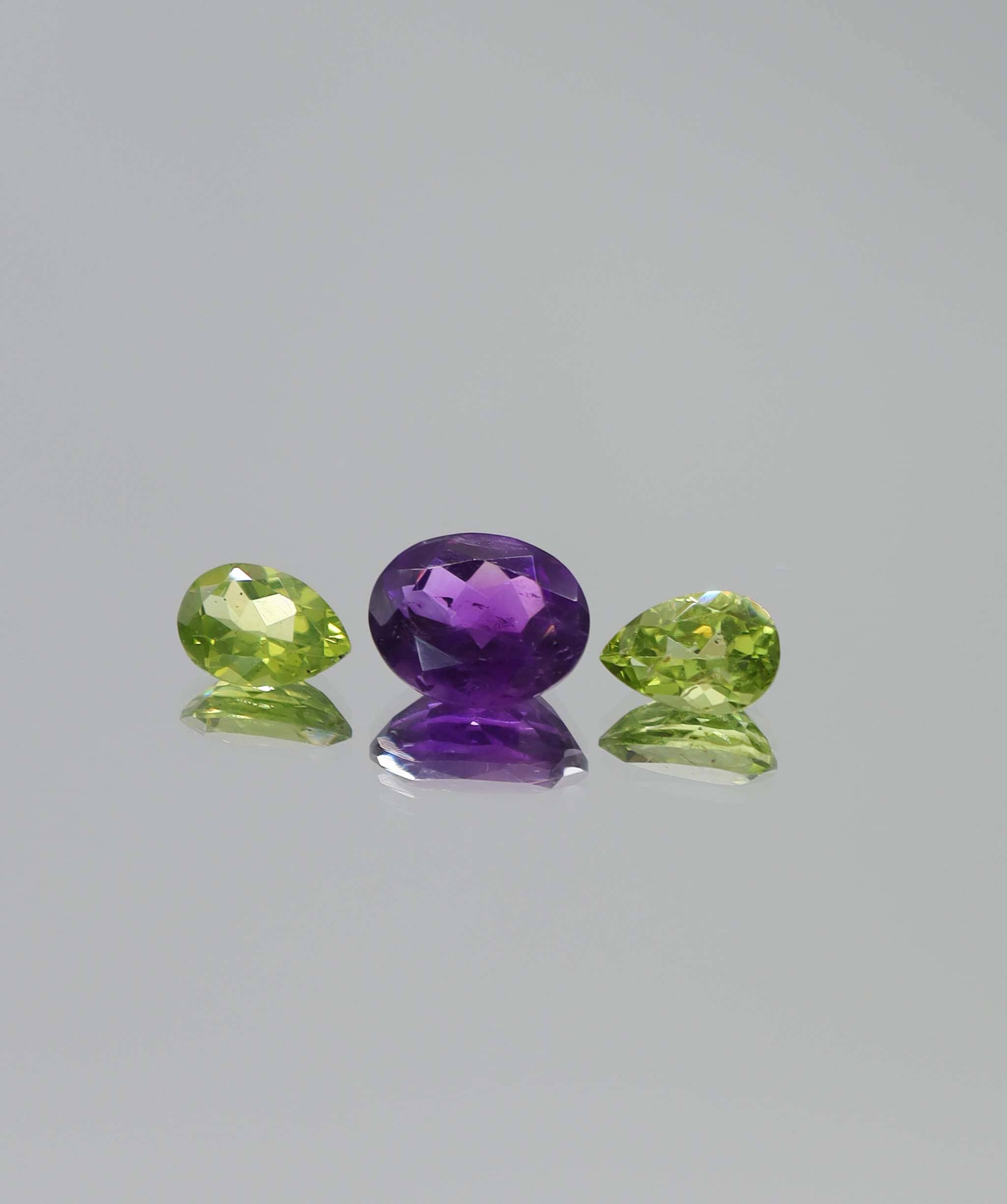 Luxury Promise 6.26ct  Amethyst-peridot set DXBCS6167