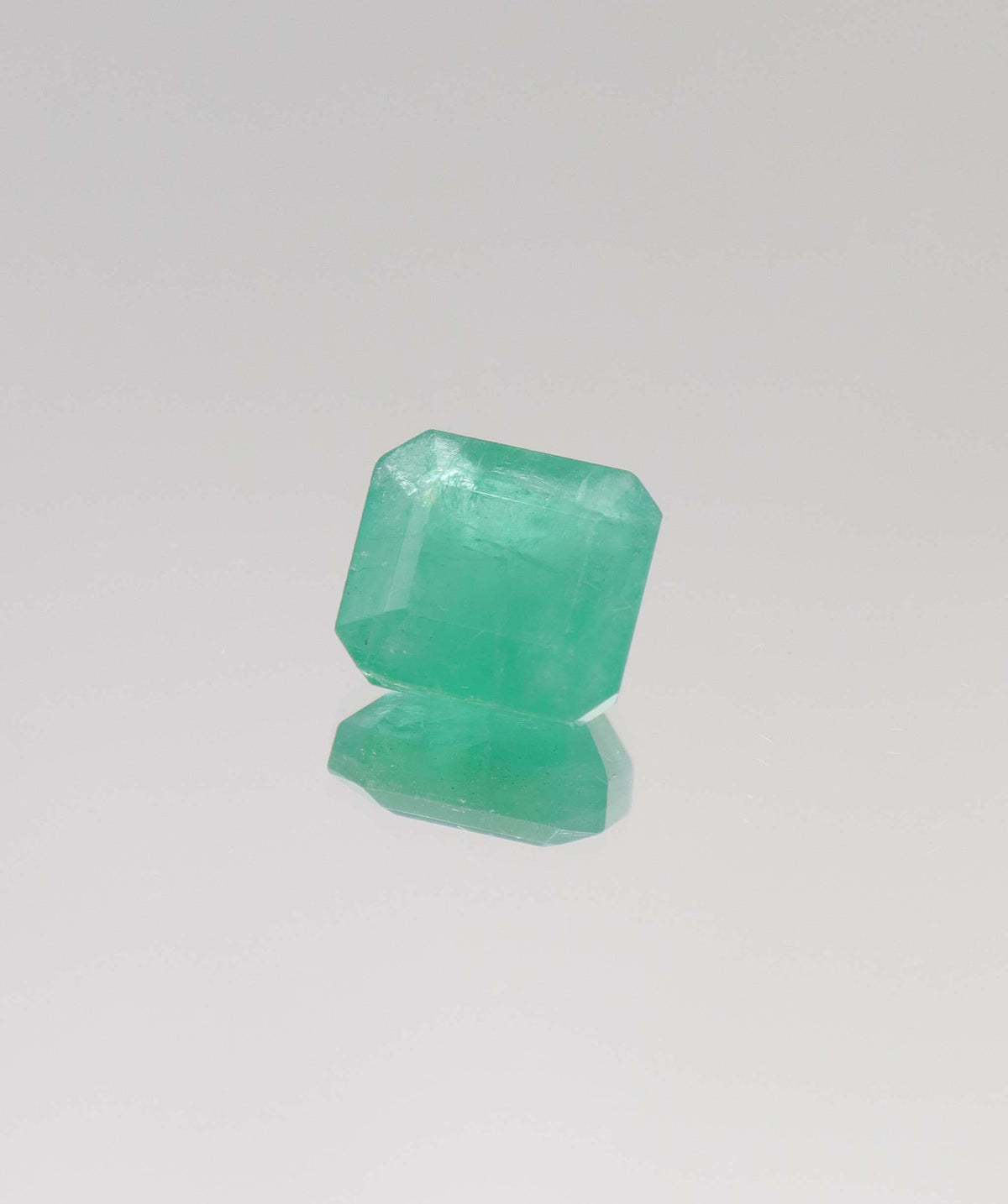 Luxury Promise 7.05ct Emerald Cut Natural Zambian Emerald DXBCS6400