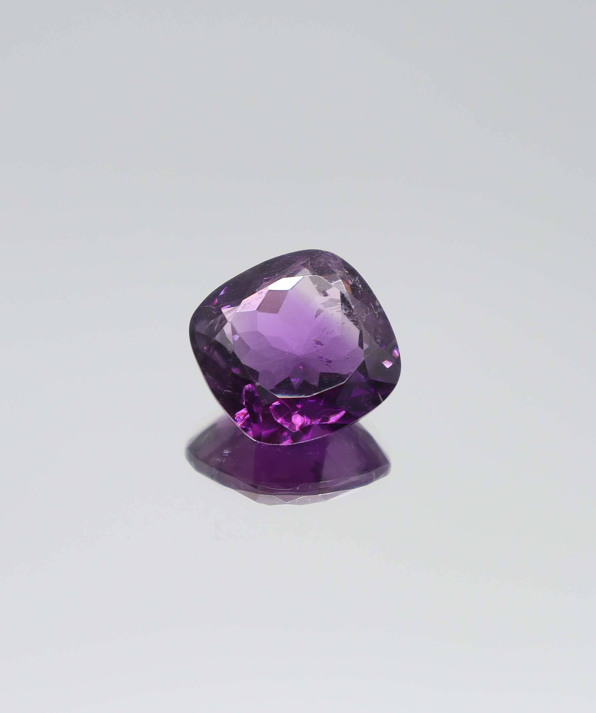 Luxury Promise 9.69ct  Amethyst square cushion DXBCS6185