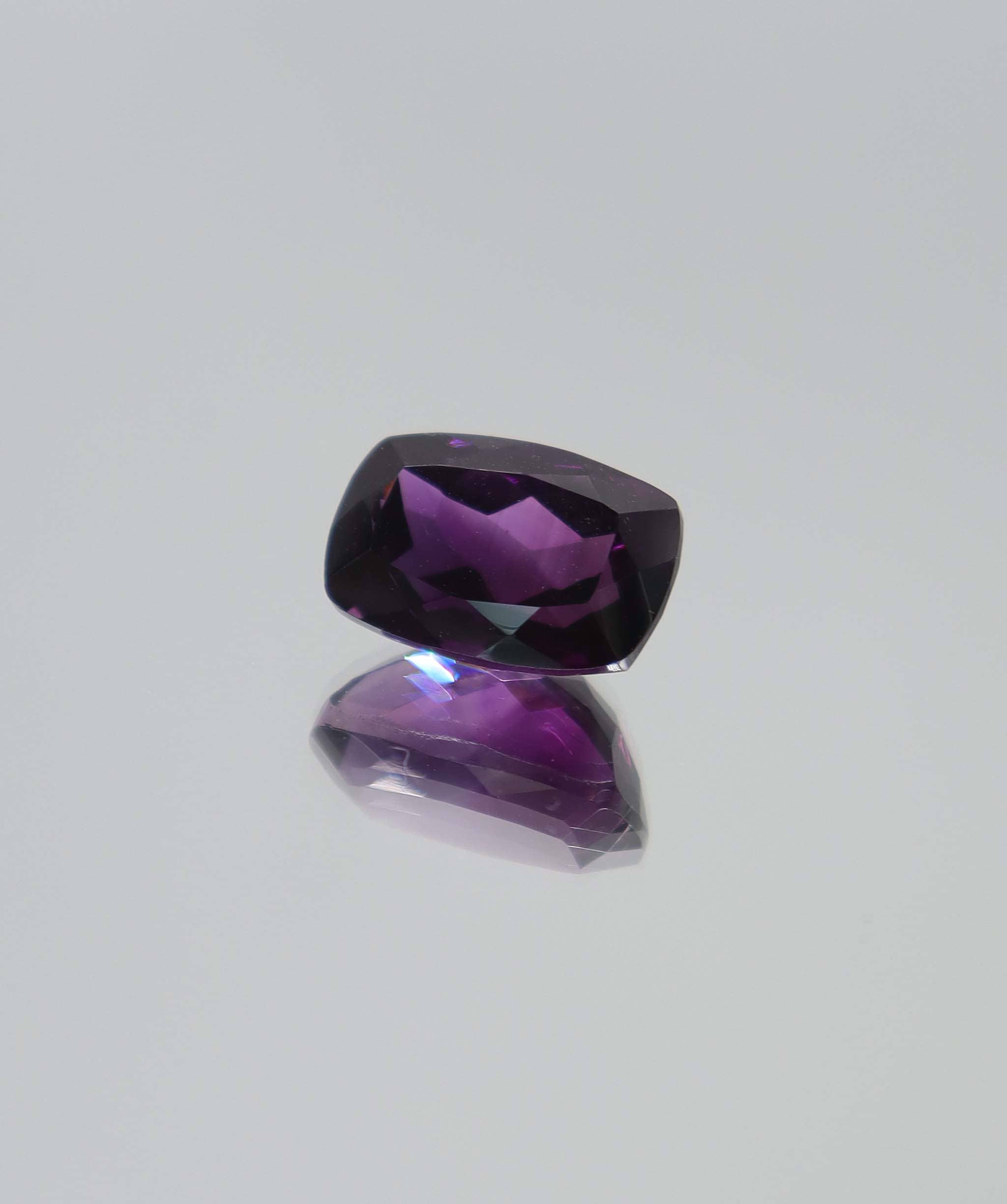 Luxury Promise 9.85ct  Amethyst long cushion shape DXBCS6180