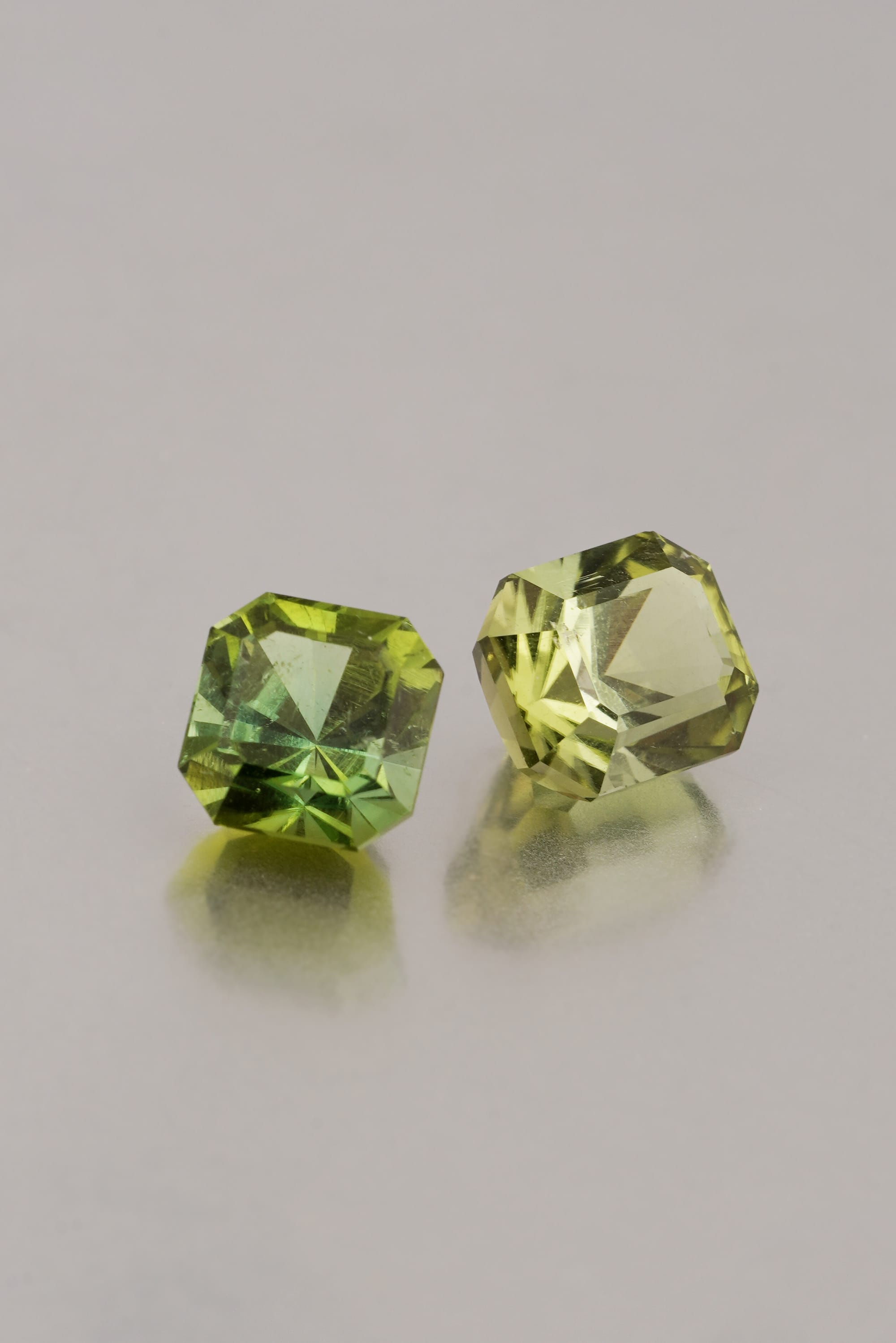 Luxury Promise #P2 Tourmaline - Green Chrome PAK02