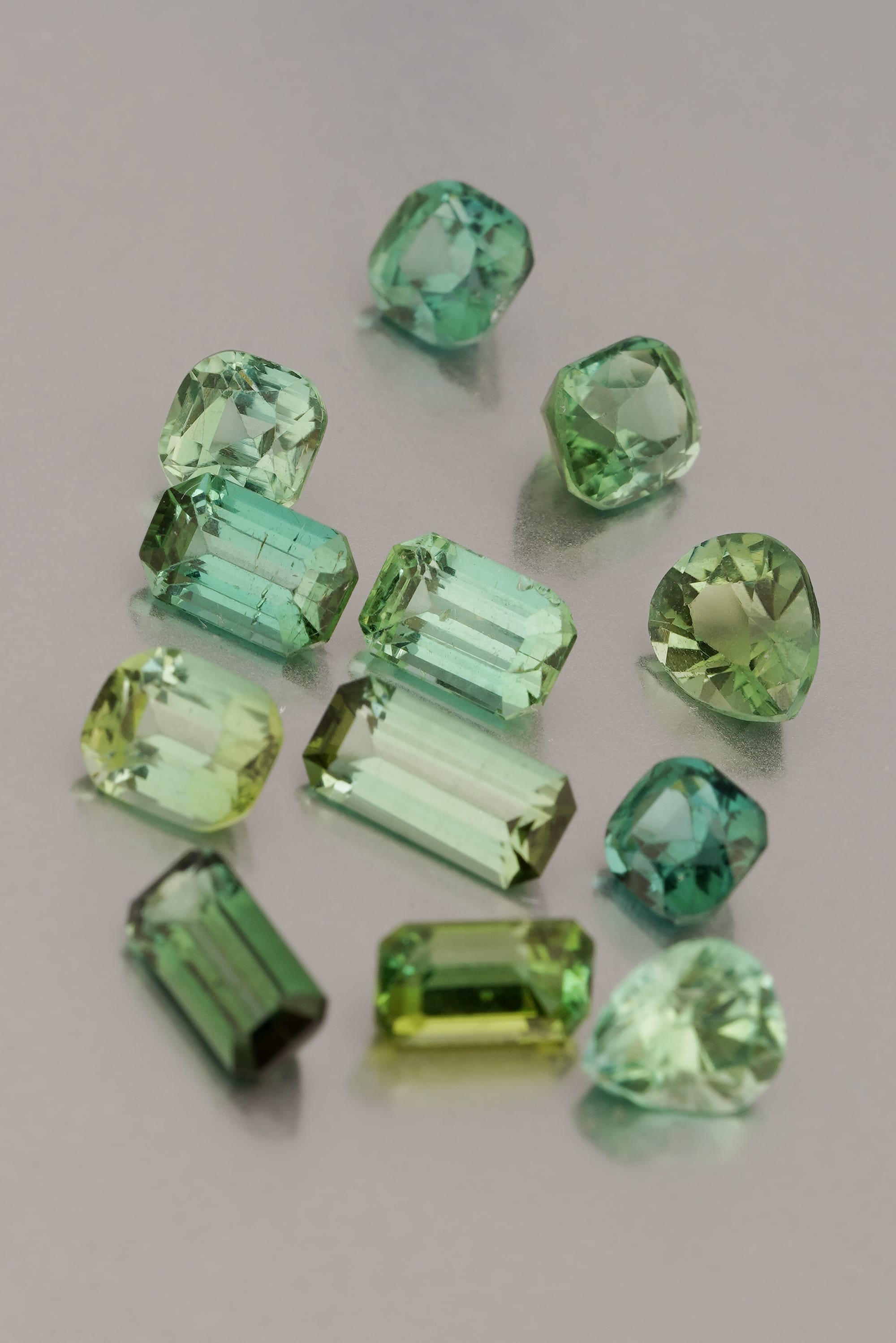 Luxury Promise #P5 Tourmaline - Lagoon Light Green PAK05